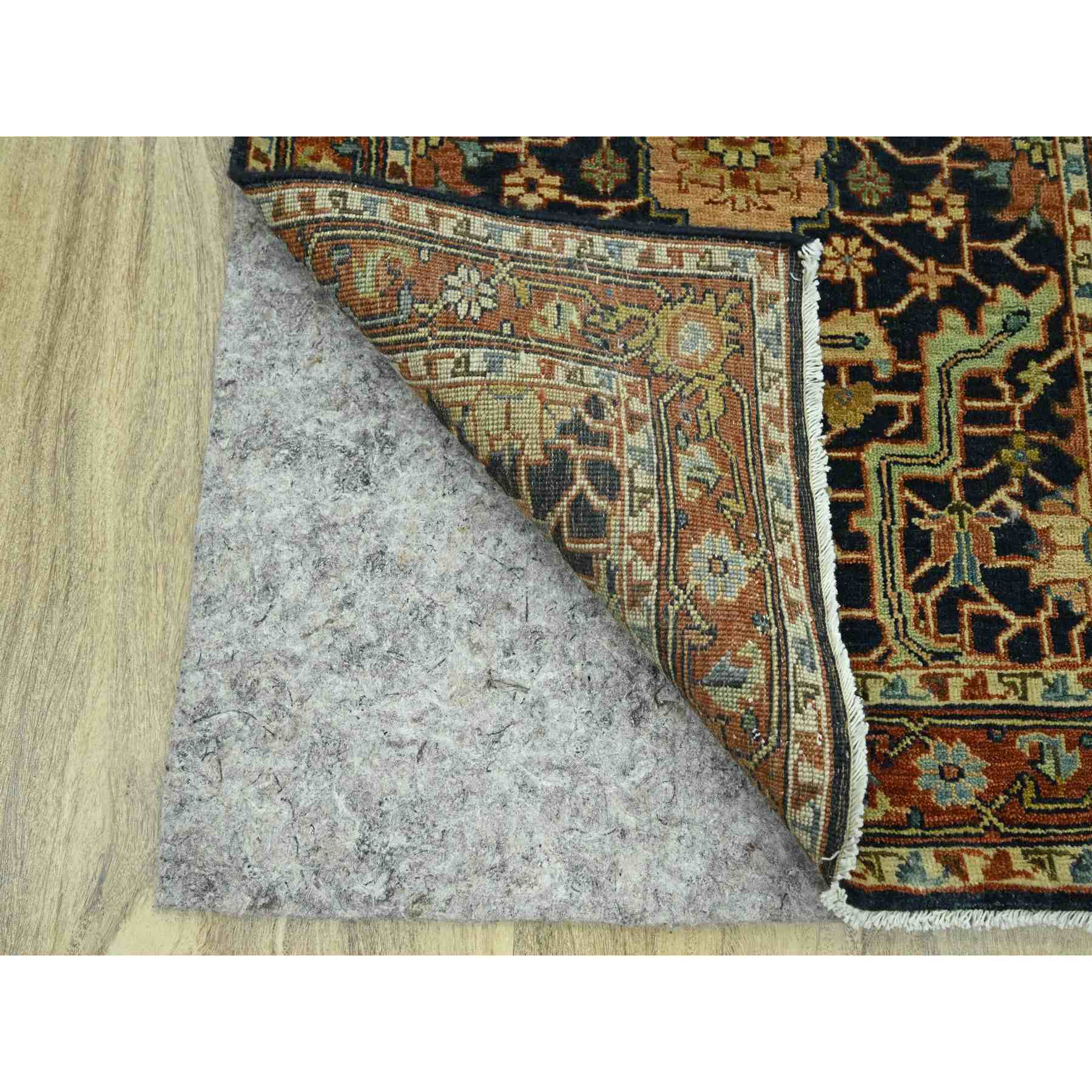 Heriz-Hand-Knotted-Rug-381165