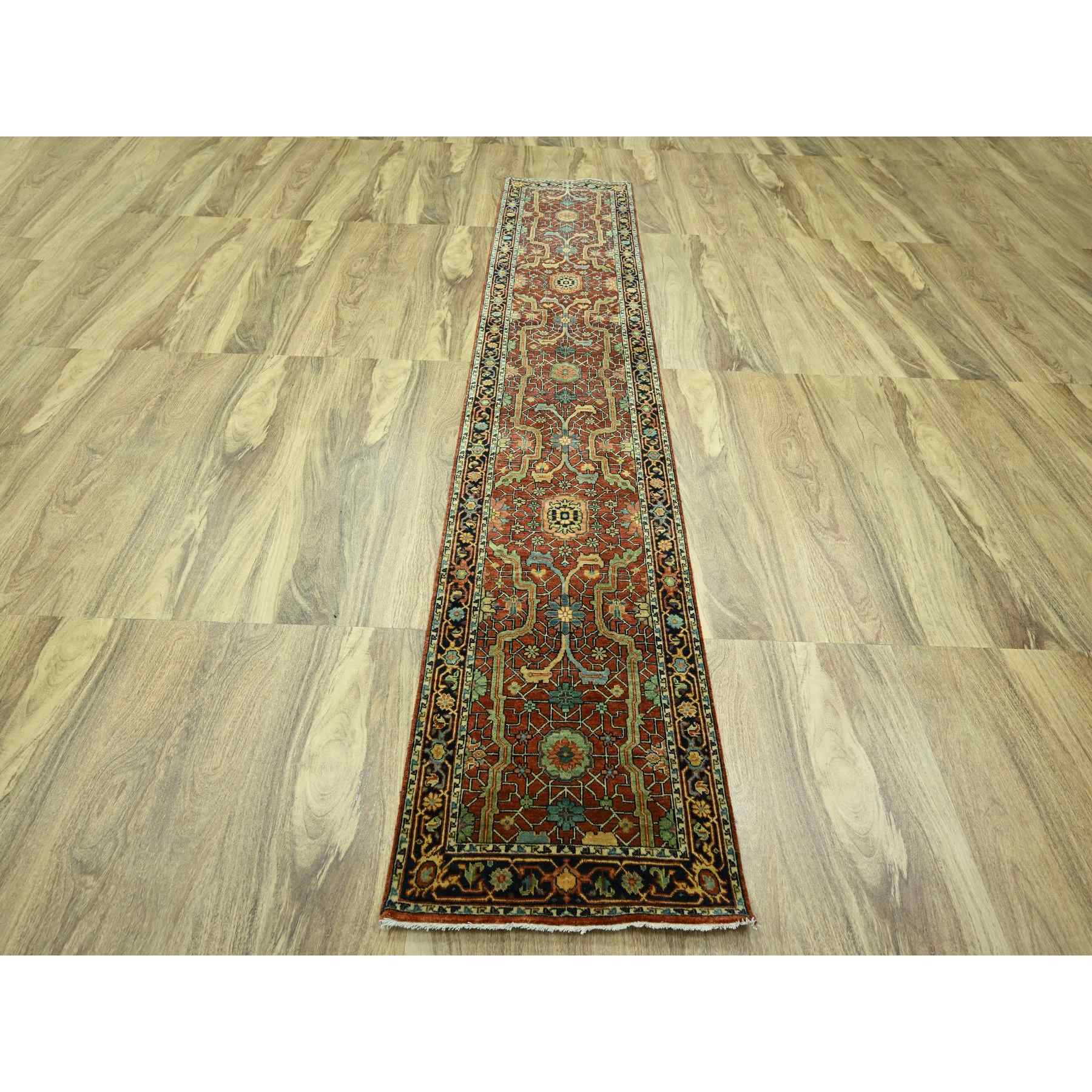 Heriz-Hand-Knotted-Rug-381170