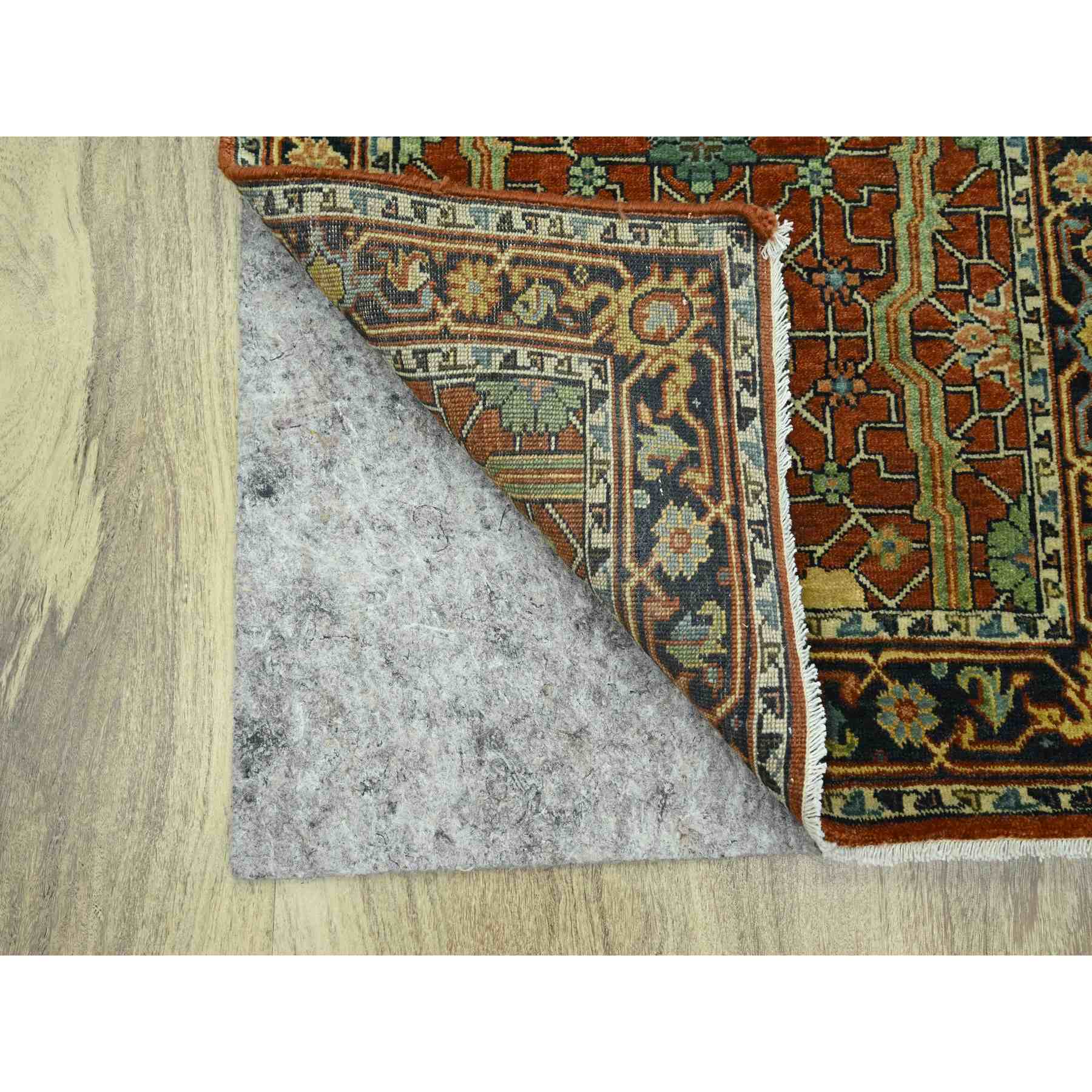 Heriz-Hand-Knotted-Rug-381170
