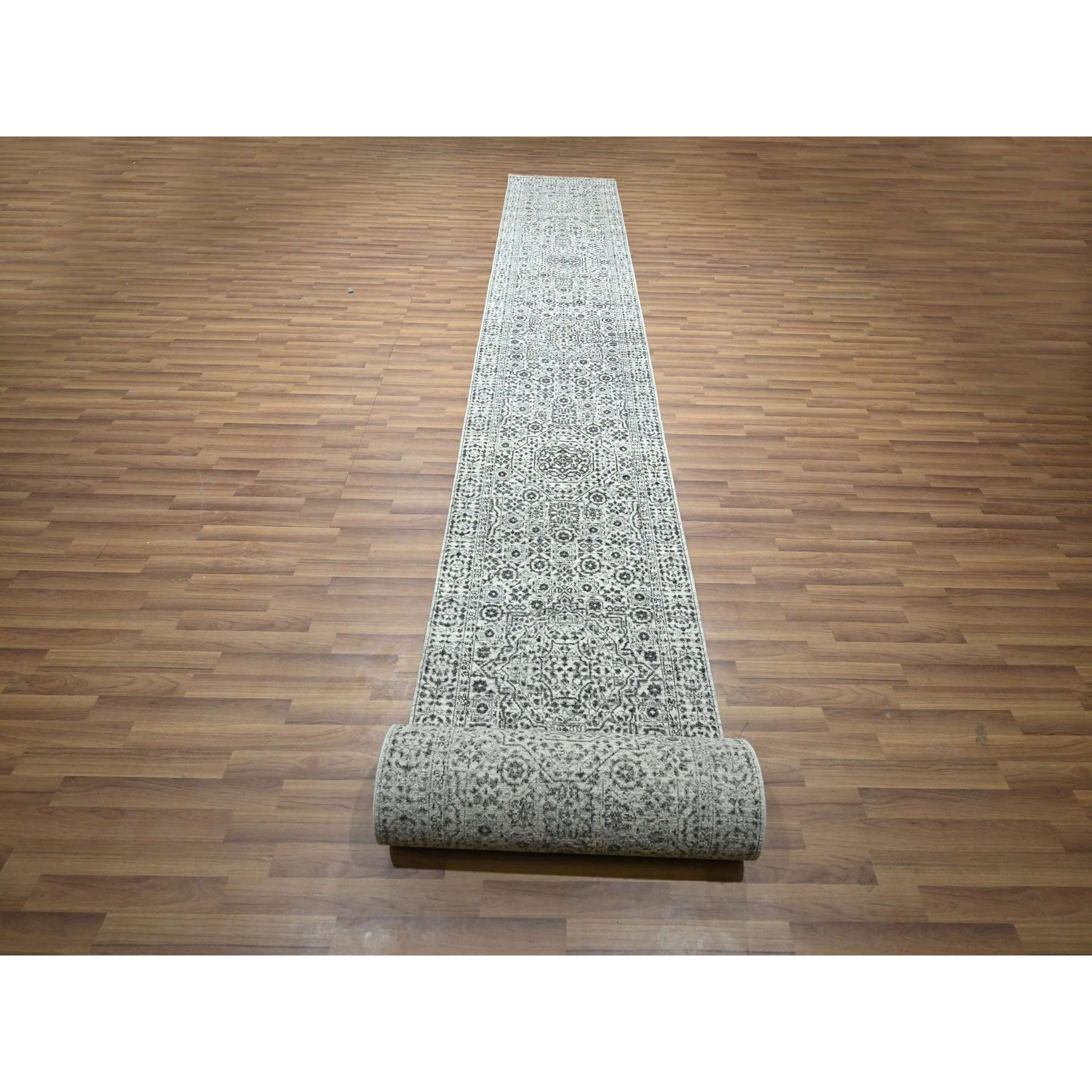 Mamluk-Hand-Knotted-Rug-382190