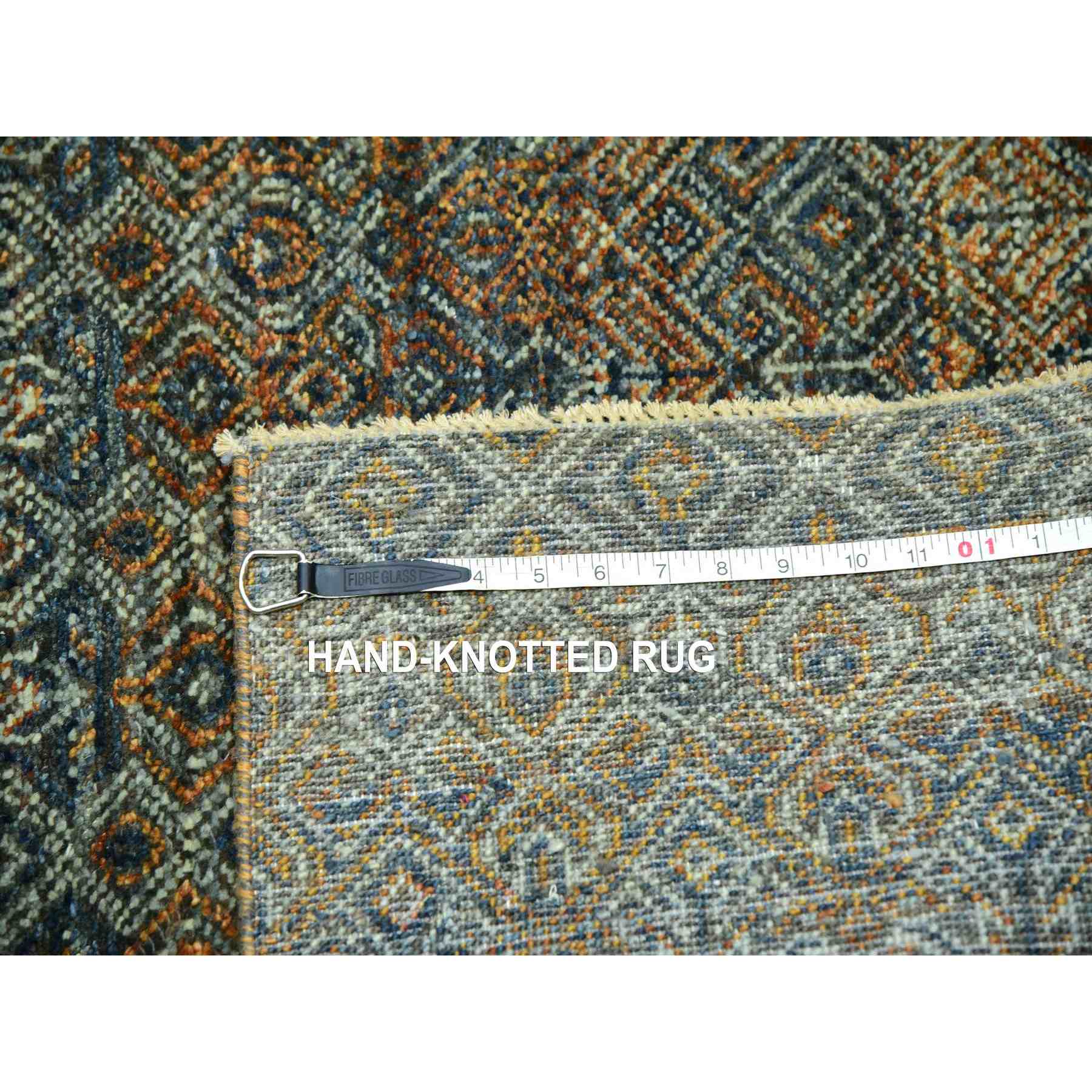 Modern-and-Contemporary-Hand-Knotted-Rug-380010