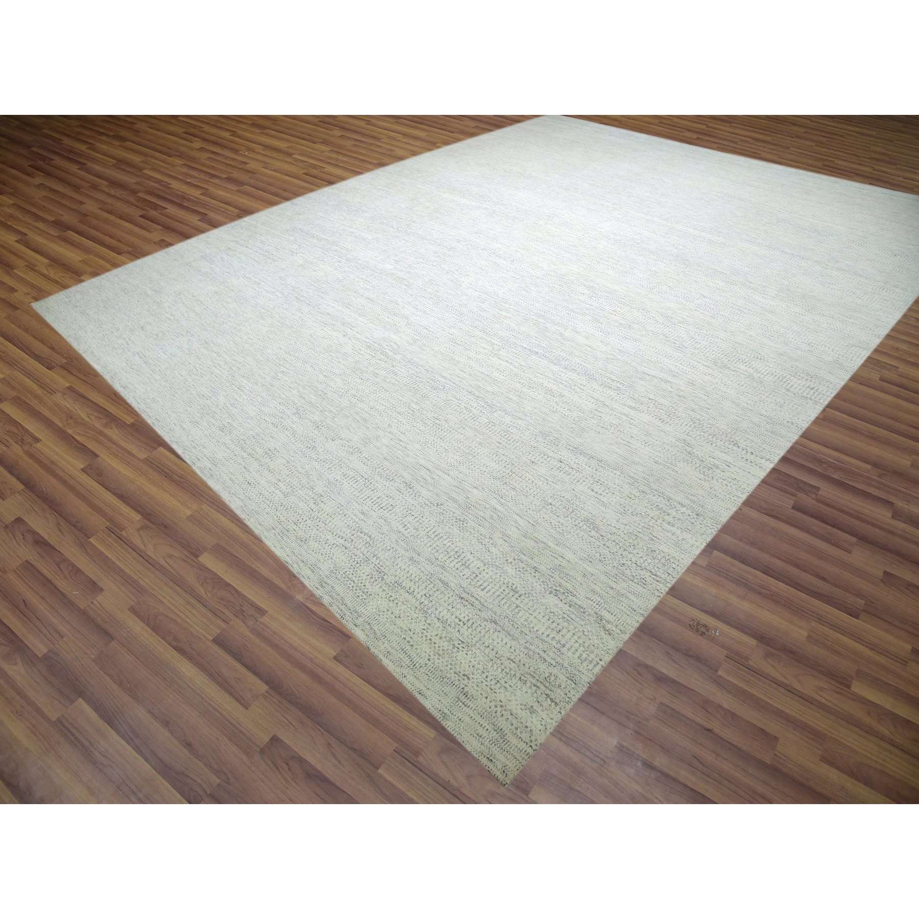 Modern-and-Contemporary-Hand-Knotted-Rug-380020