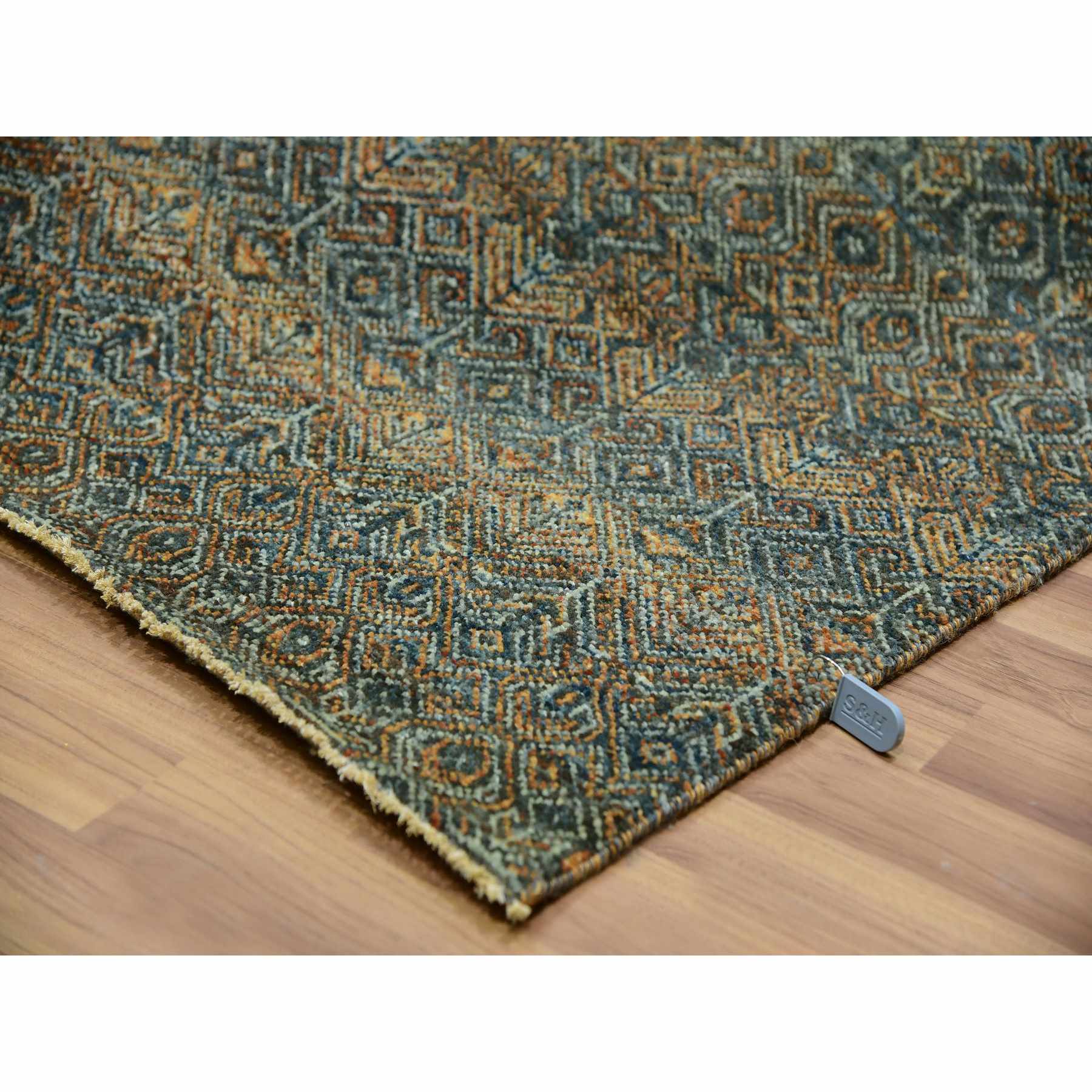 Modern-and-Contemporary-Hand-Knotted-Rug-380025