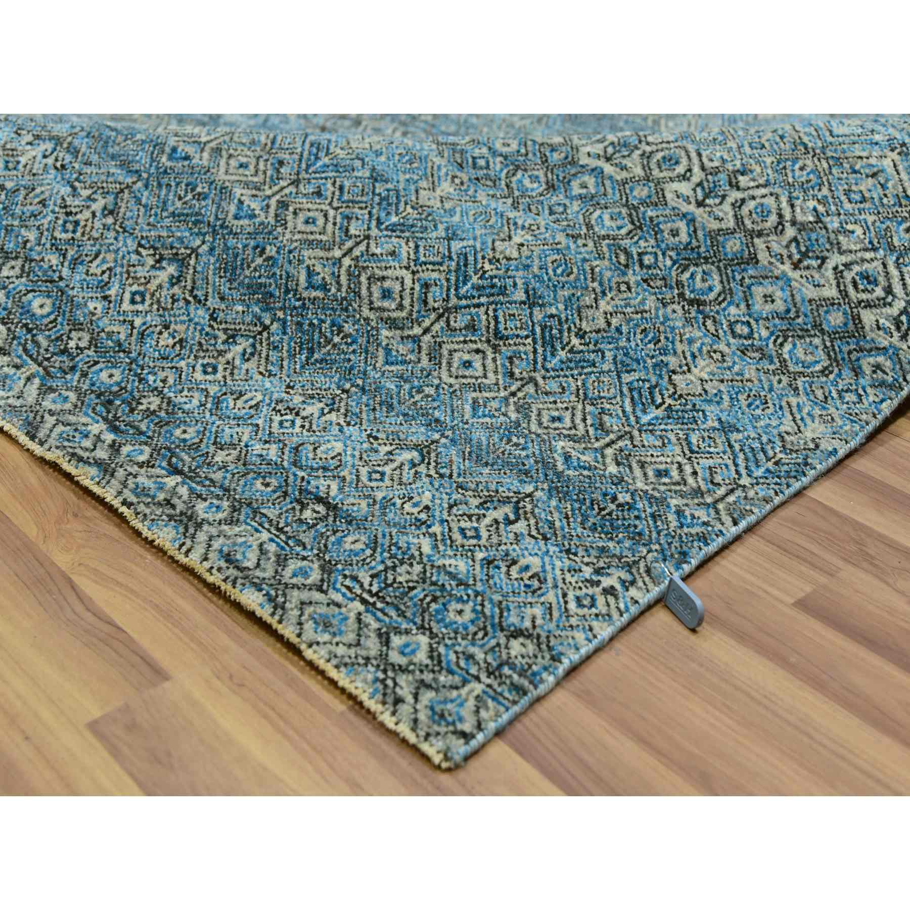 Modern-and-Contemporary-Hand-Knotted-Rug-380030