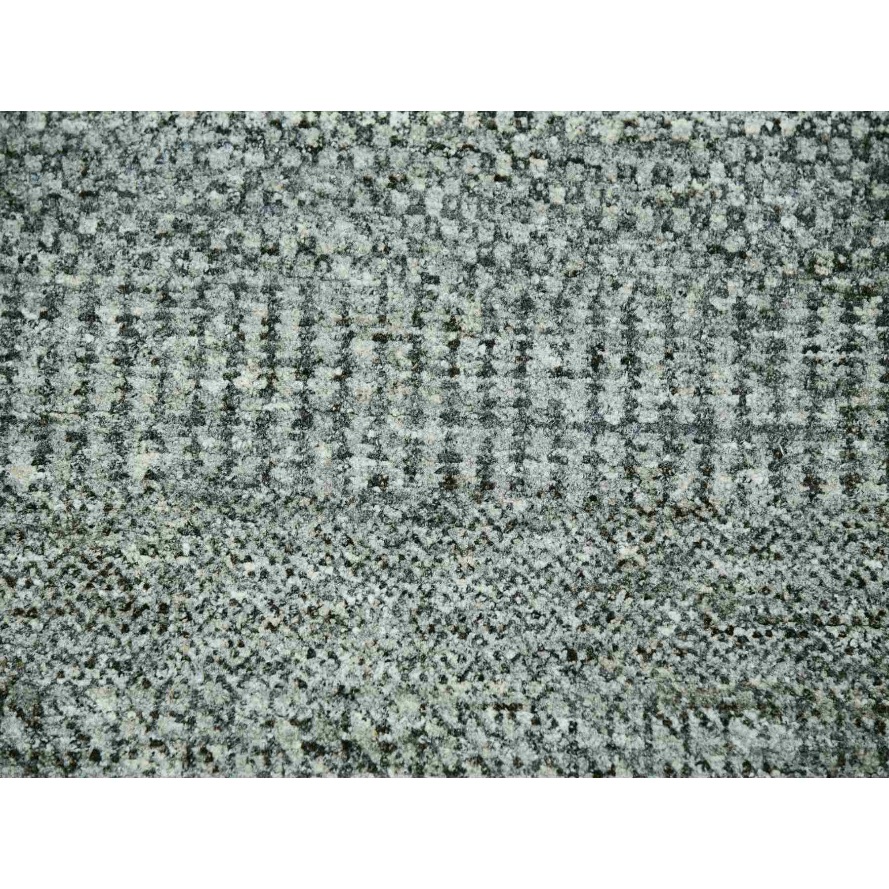 Modern-and-Contemporary-Hand-Knotted-Rug-380050