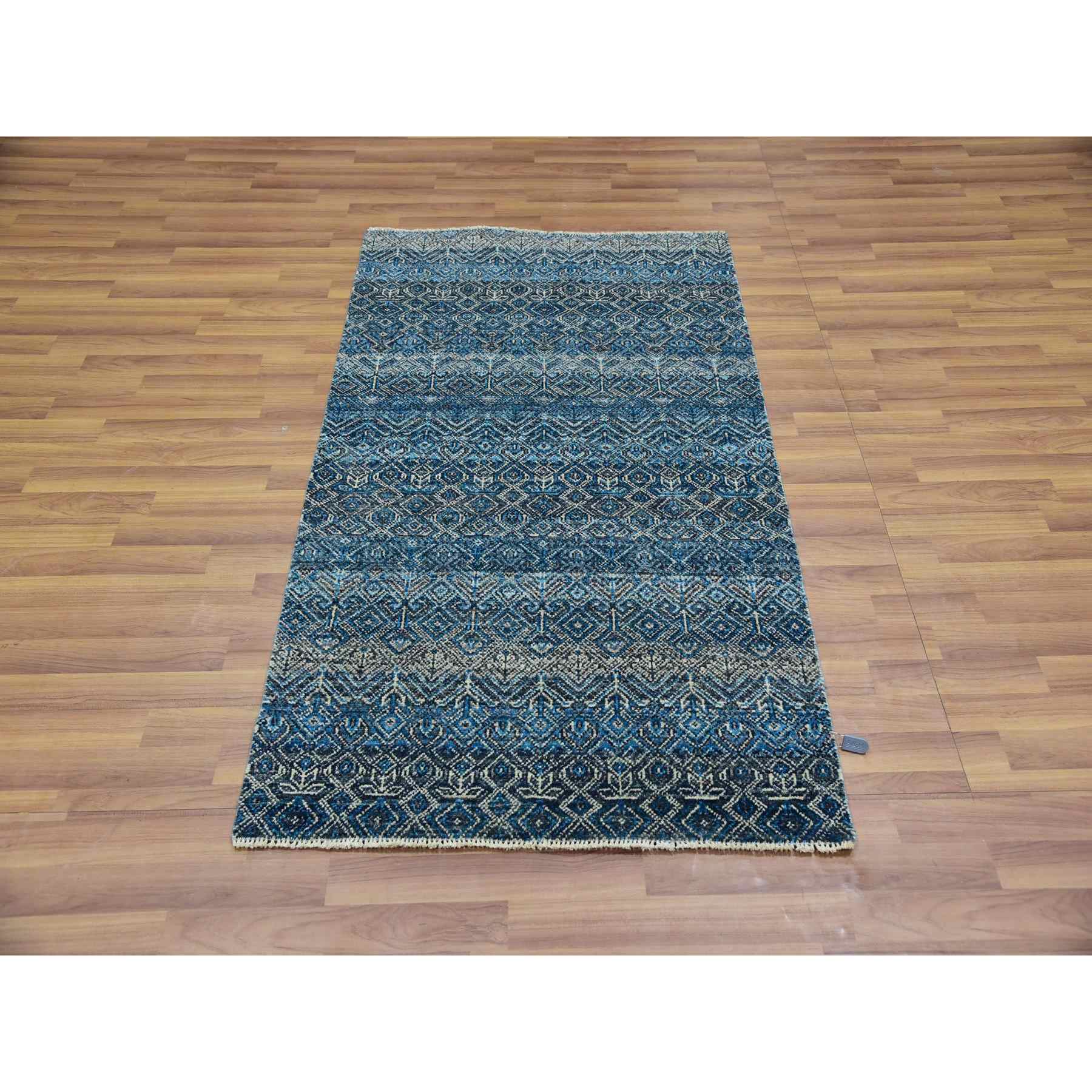 Modern-and-Contemporary-Hand-Knotted-Rug-380075