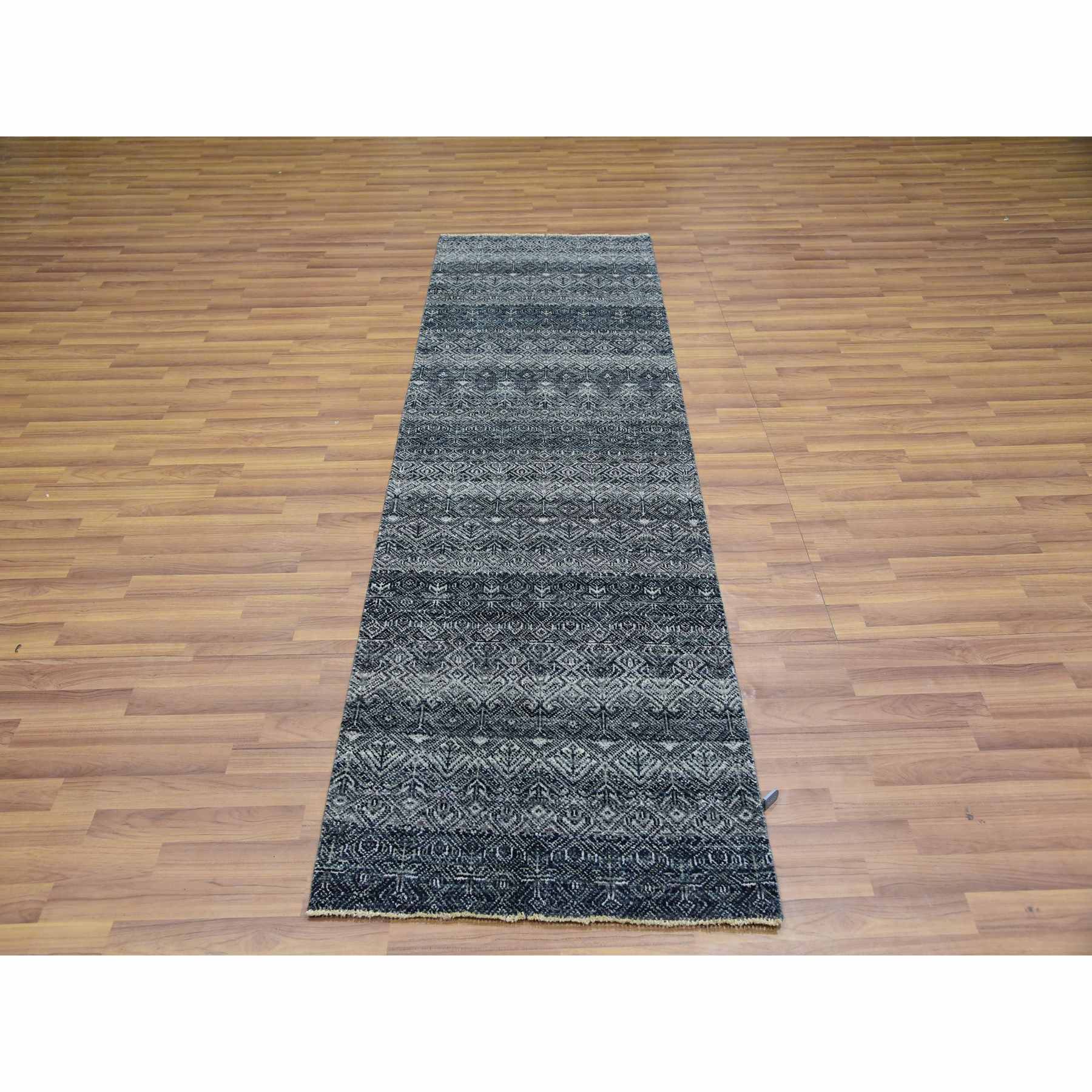 Modern-and-Contemporary-Hand-Knotted-Rug-380105