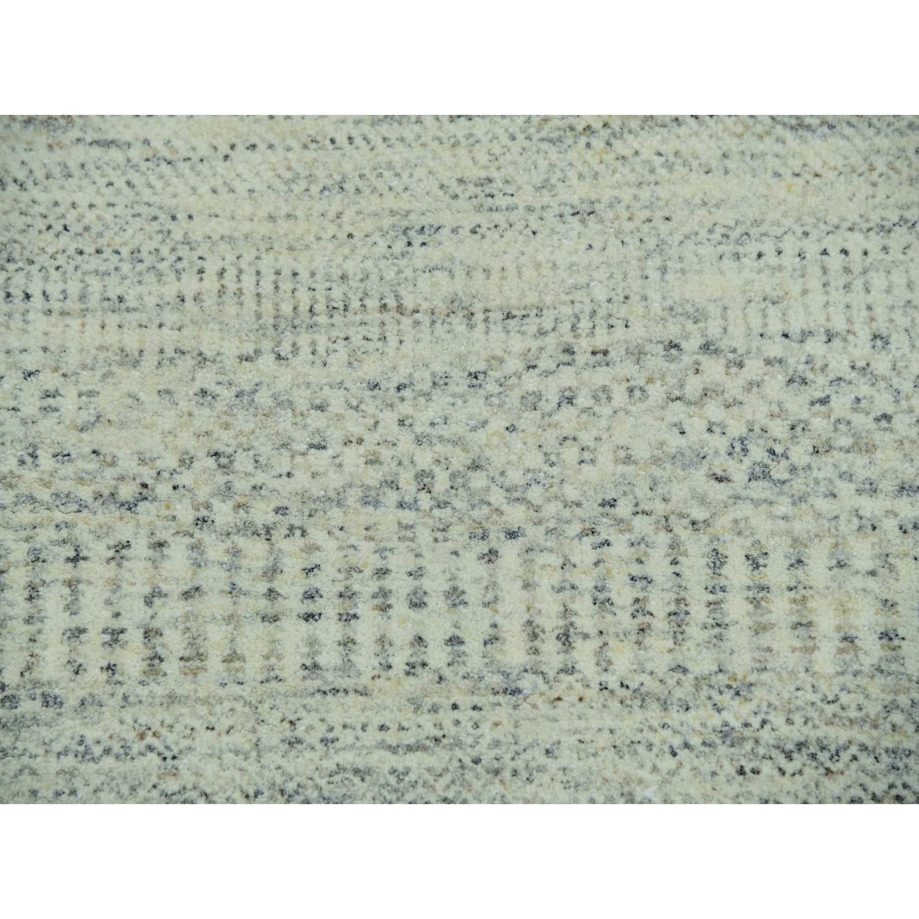 Modern-and-Contemporary-Hand-Knotted-Rug-380110