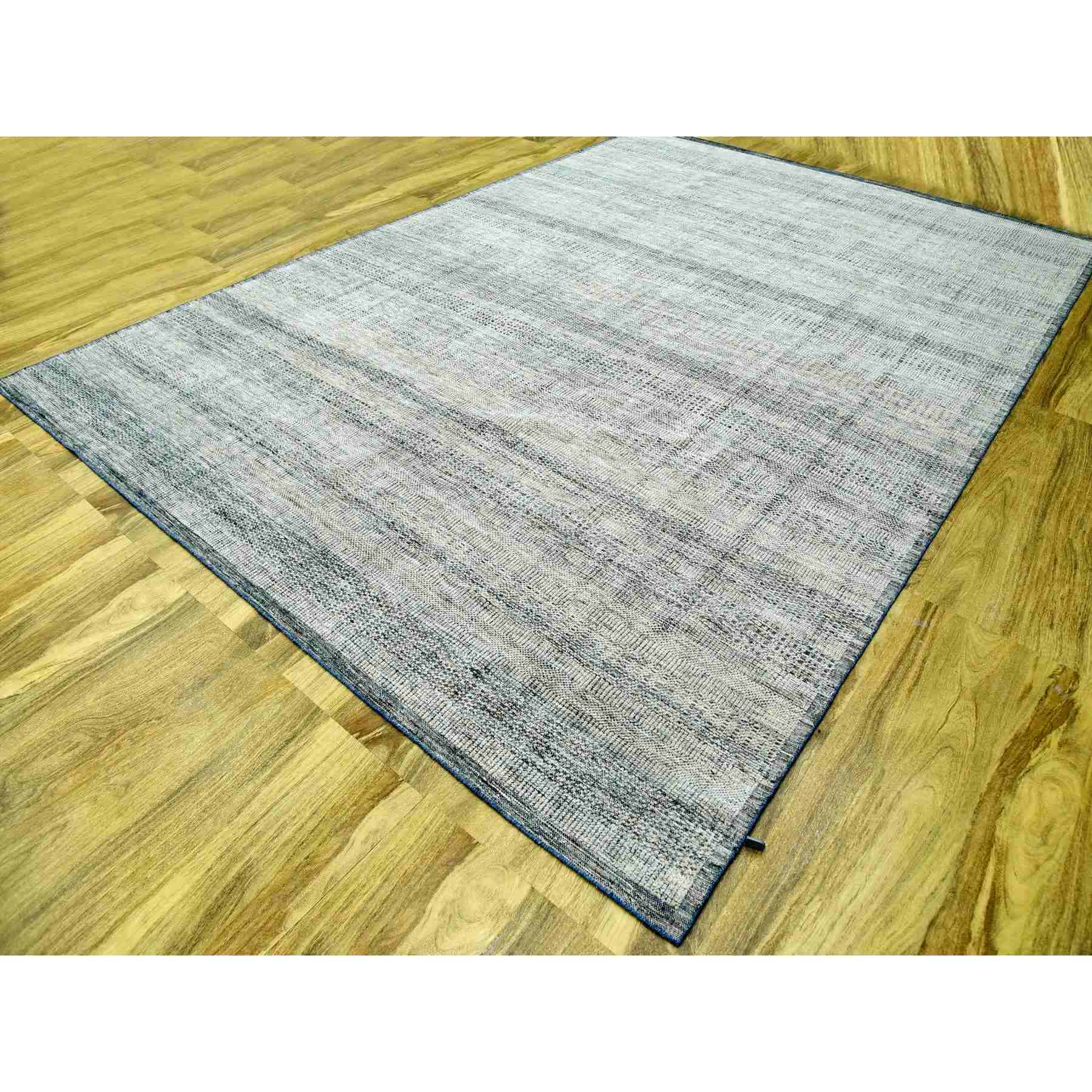 Modern-and-Contemporary-Hand-Knotted-Rug-380290