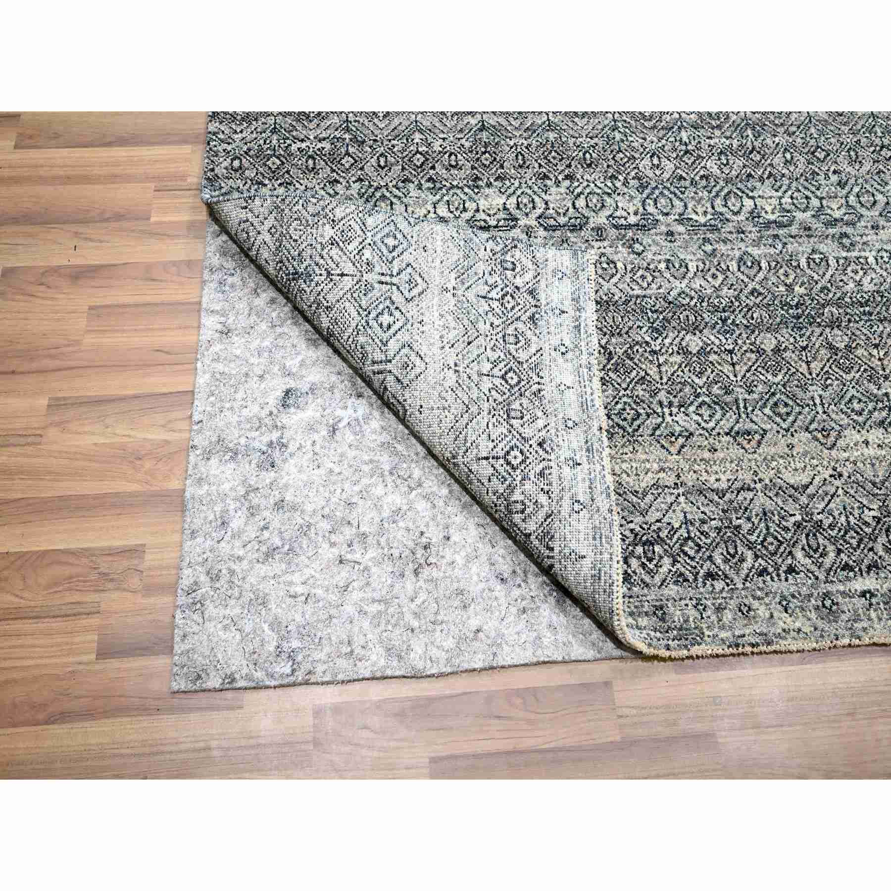 Modern-and-Contemporary-Hand-Knotted-Rug-380750