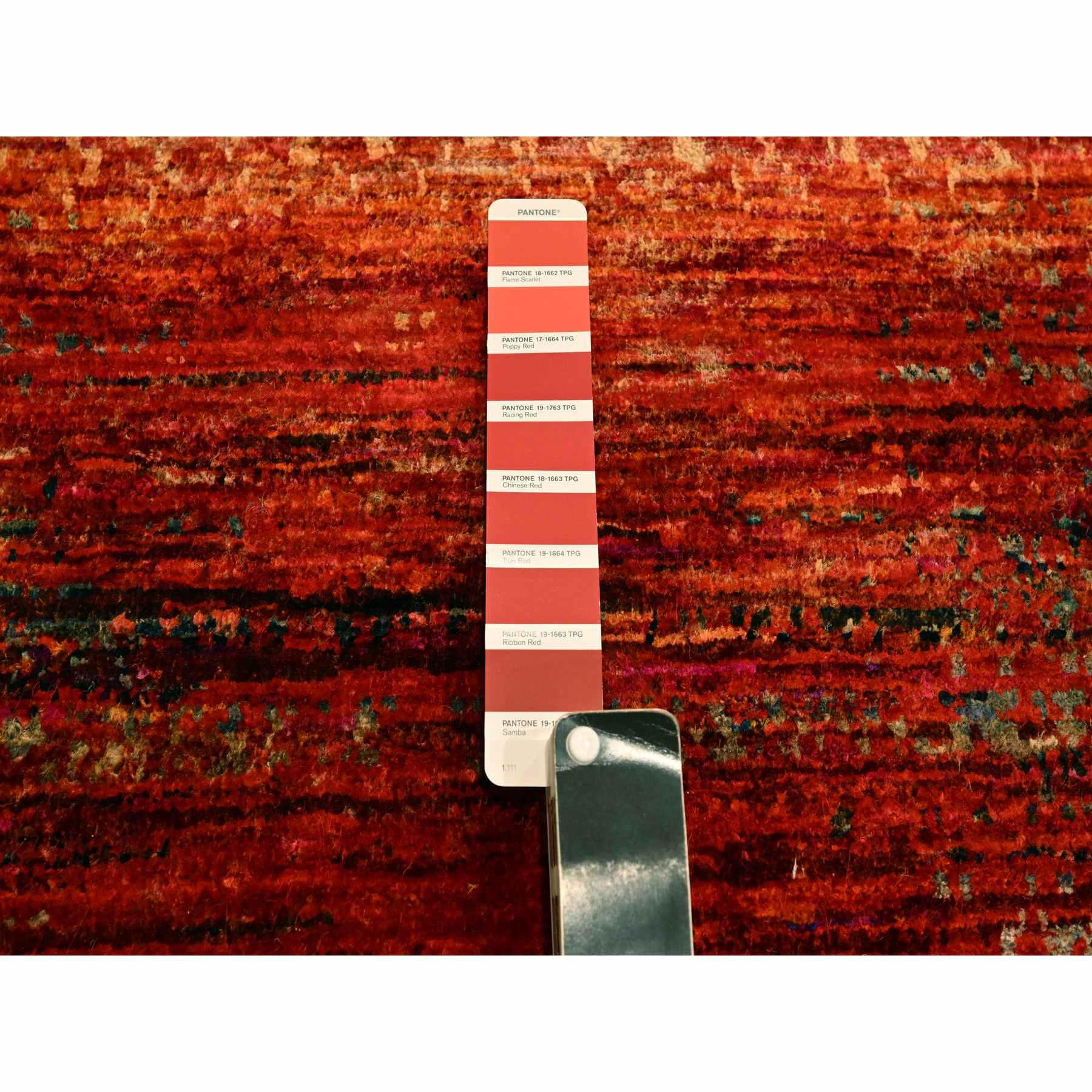 Modern-and-Contemporary-Hand-Knotted-Rug-380860