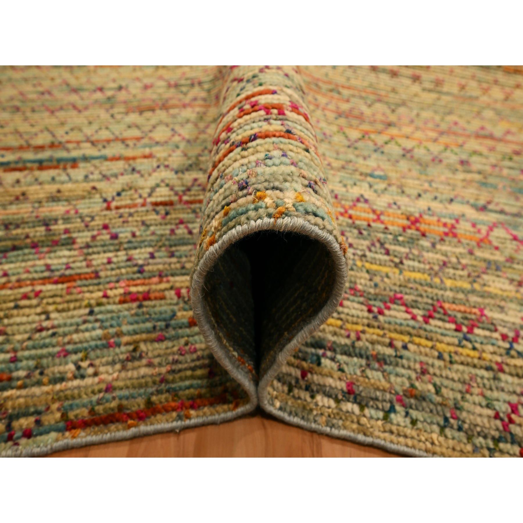 Modern-and-Contemporary-Hand-Knotted-Rug-380865