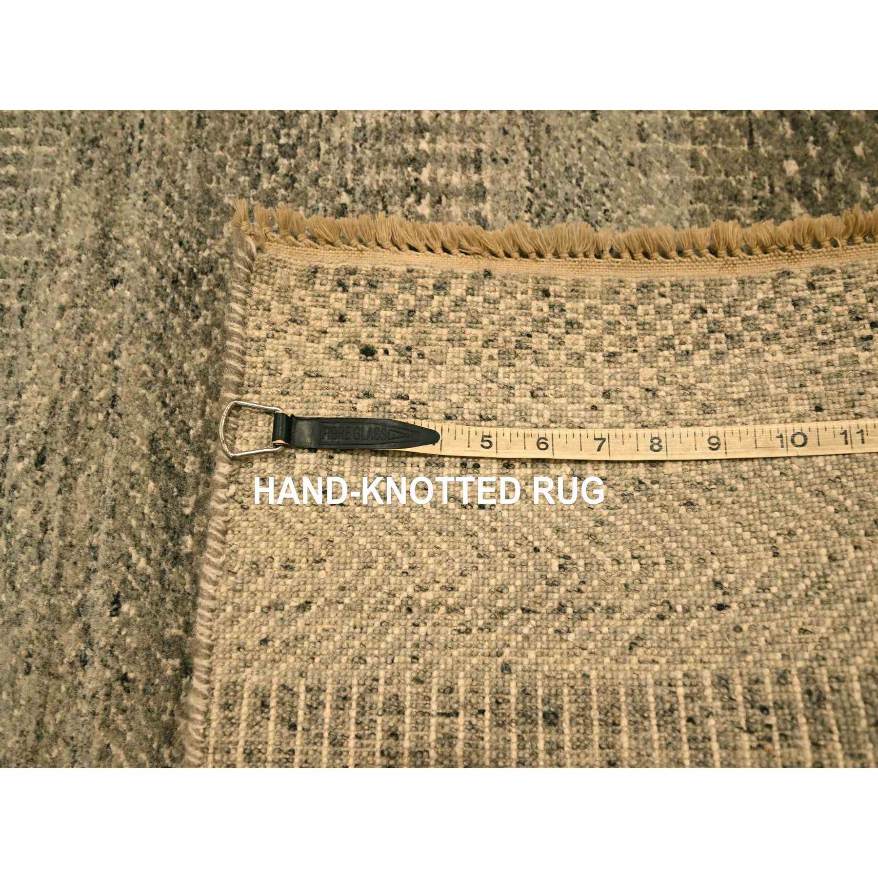 Modern-and-Contemporary-Hand-Knotted-Rug-380890