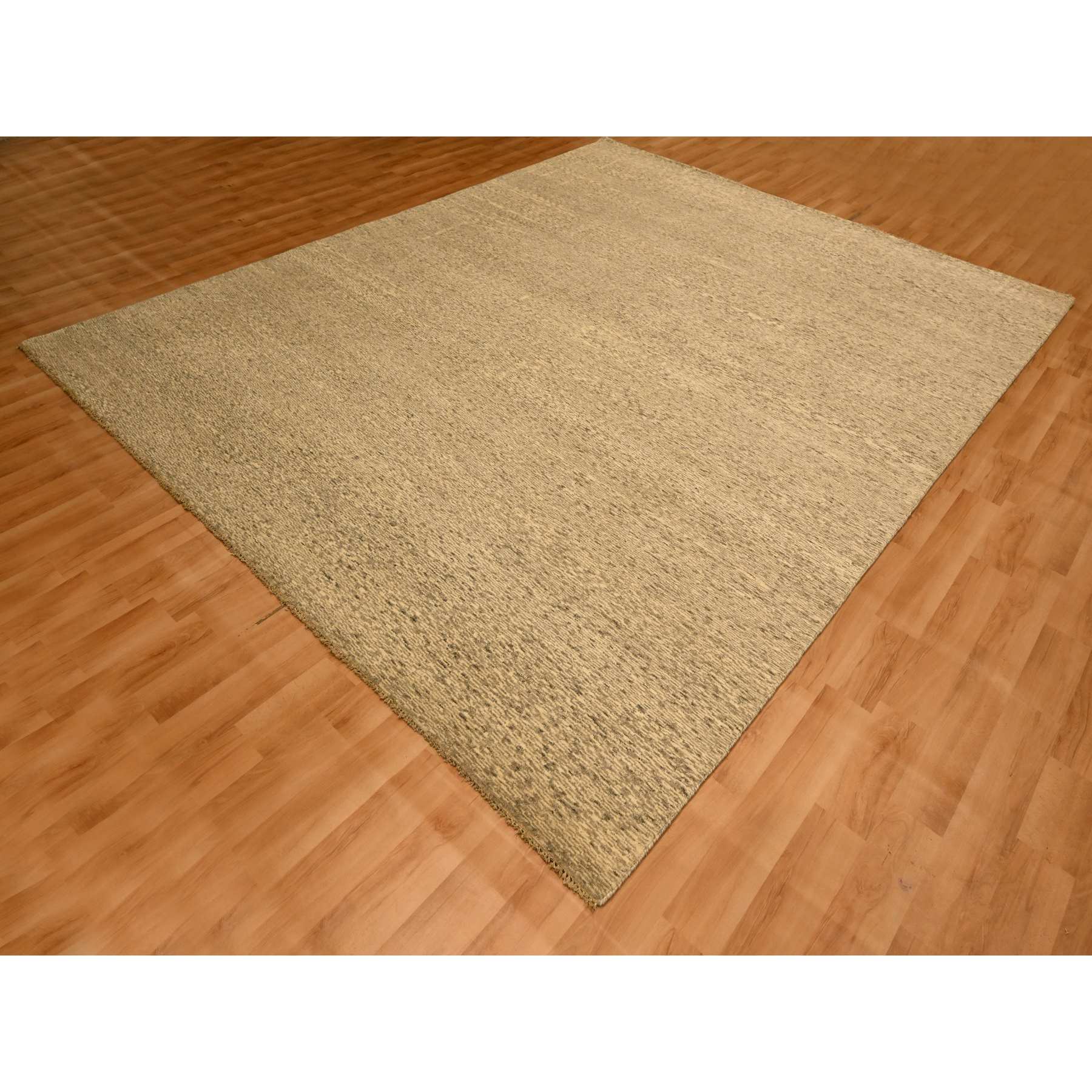 Modern-and-Contemporary-Hand-Knotted-Rug-380915