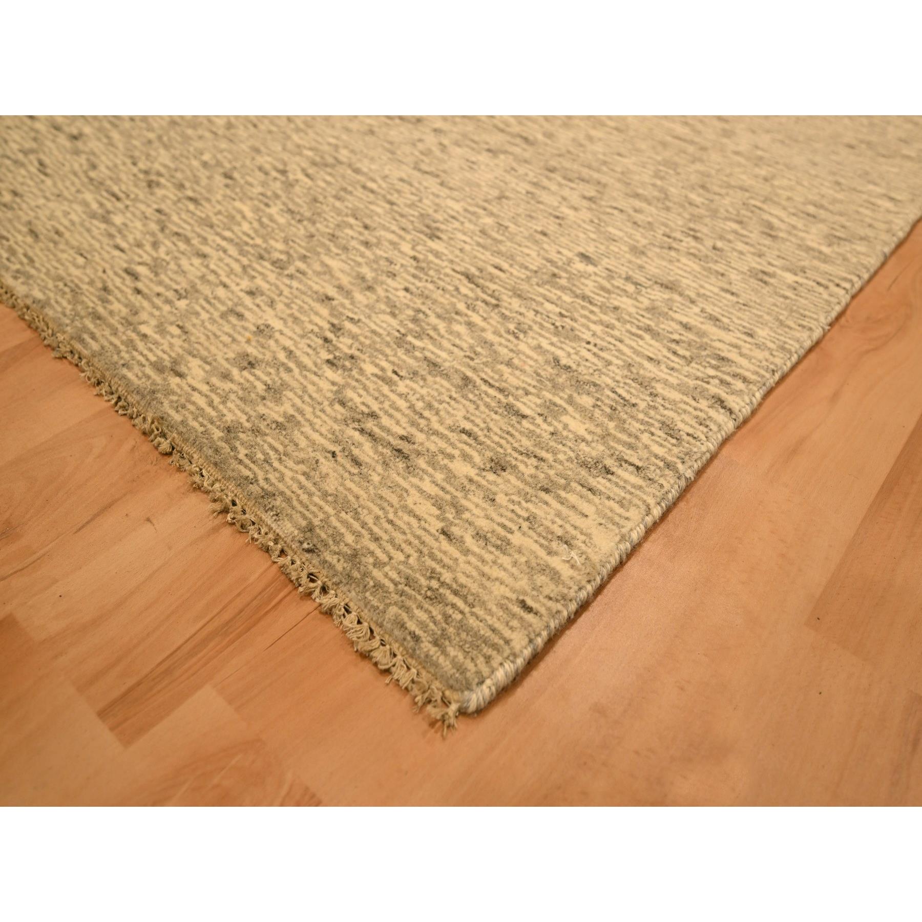 Modern-and-Contemporary-Hand-Knotted-Rug-380915