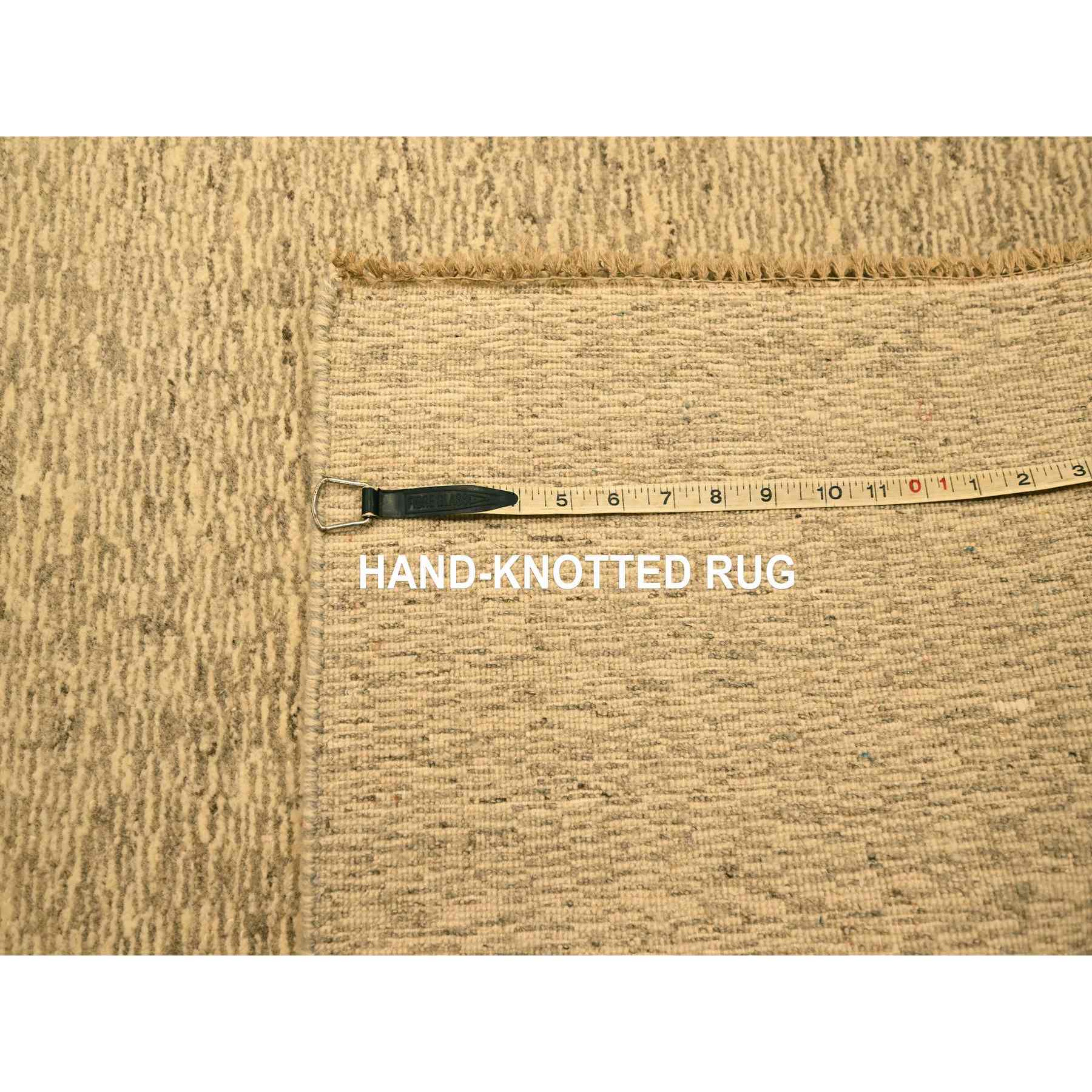 Modern-and-Contemporary-Hand-Knotted-Rug-380915