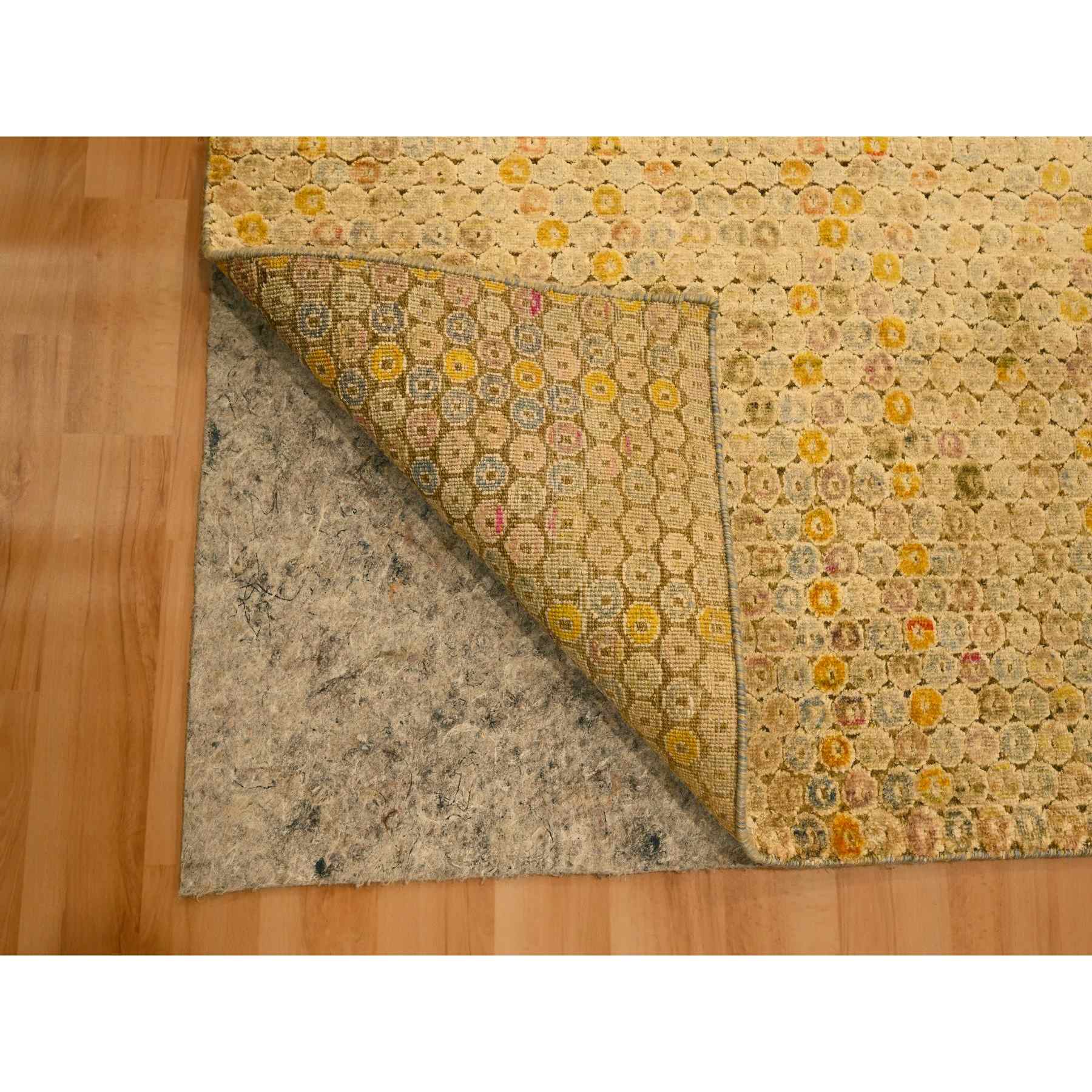 Modern-and-Contemporary-Hand-Knotted-Rug-380920