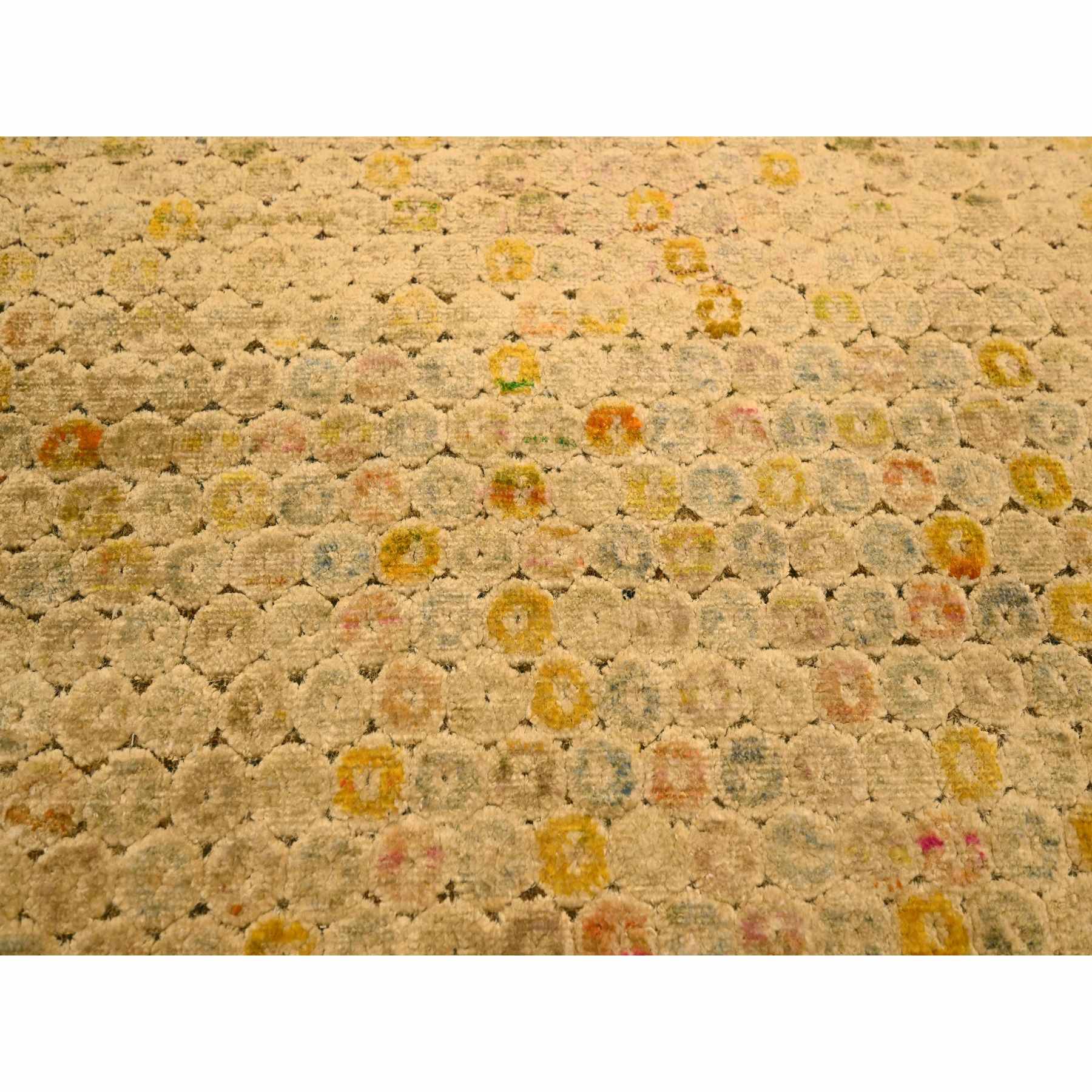 Modern-and-Contemporary-Hand-Knotted-Rug-380920
