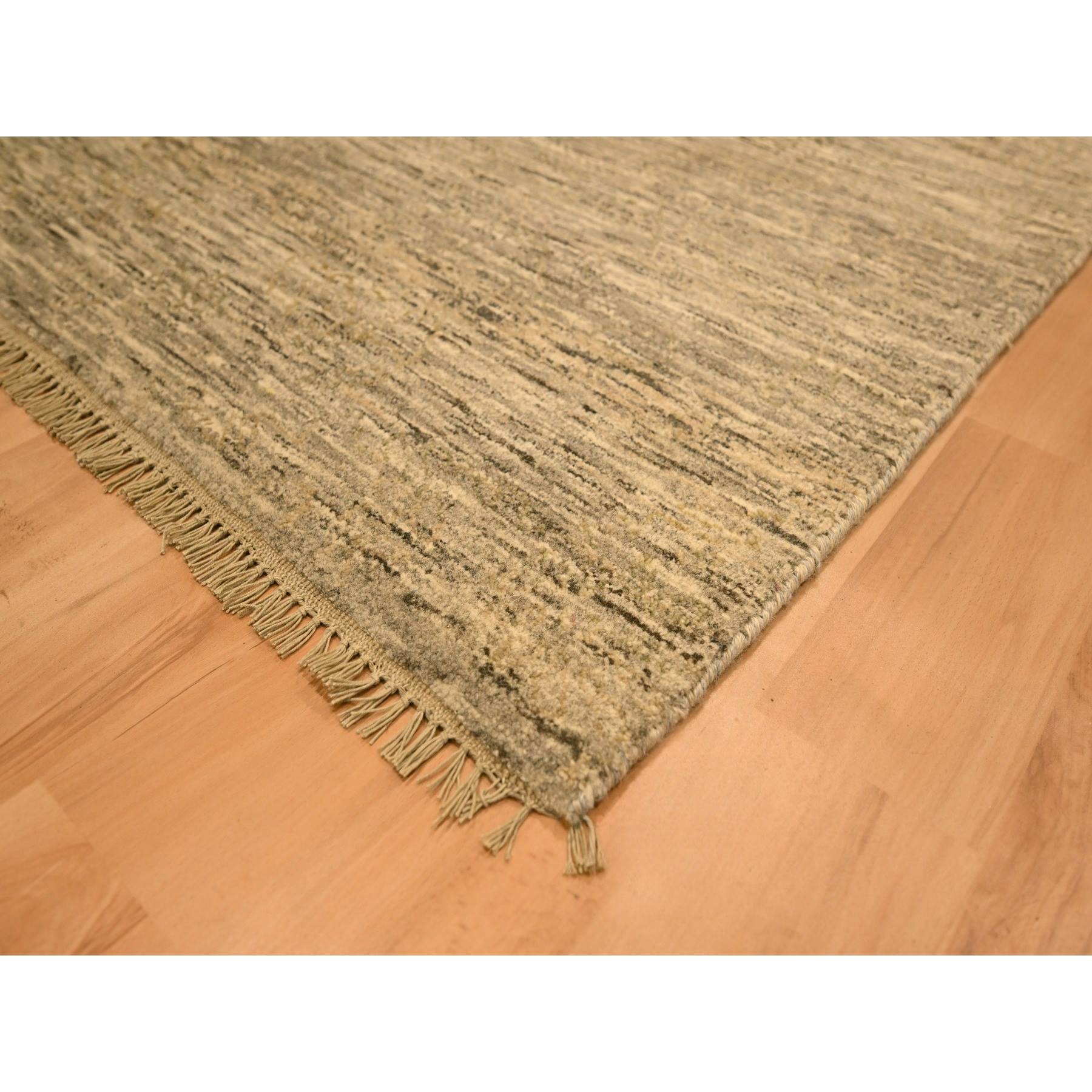 Modern-and-Contemporary-Hand-Knotted-Rug-380925