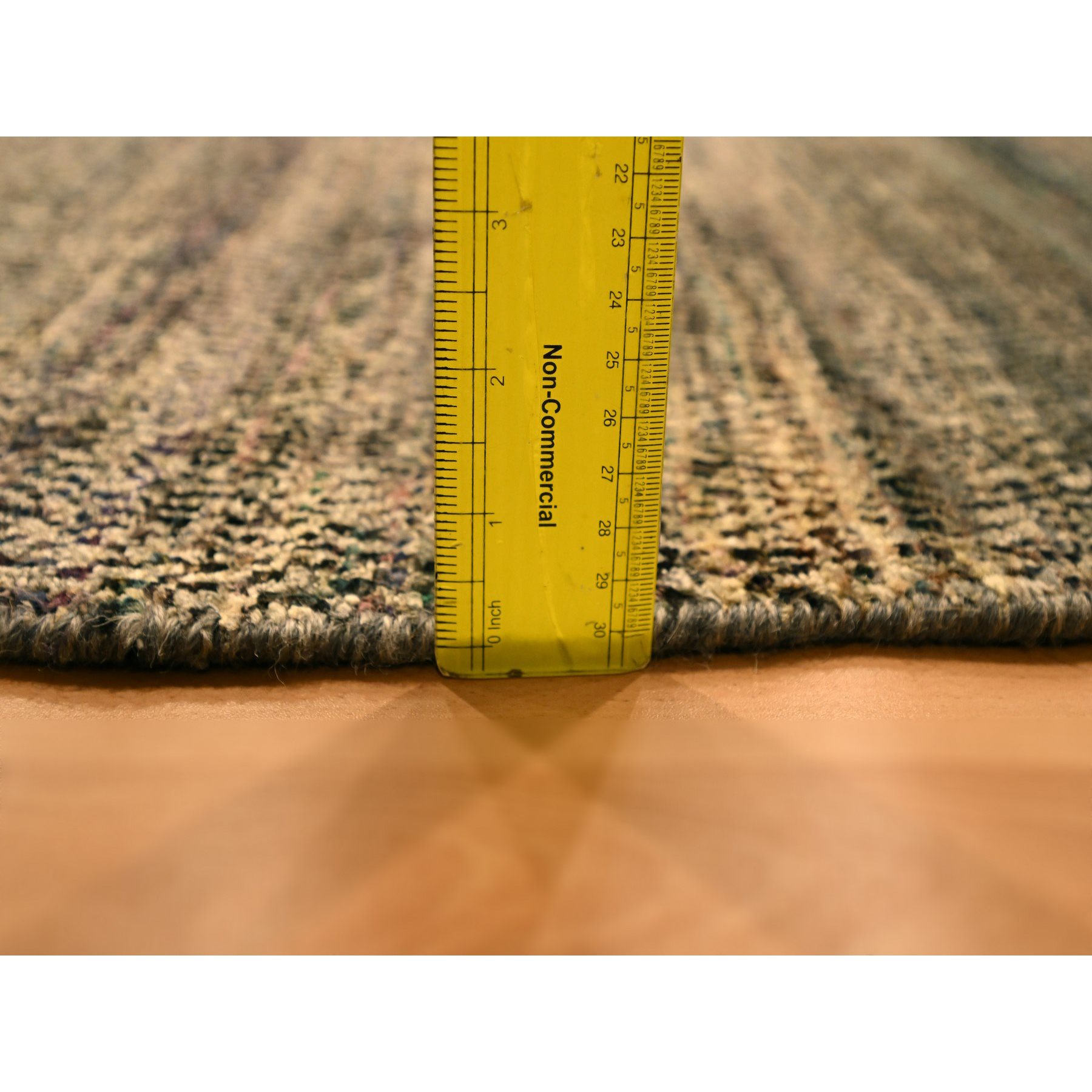 Modern-and-Contemporary-Hand-Knotted-Rug-380930
