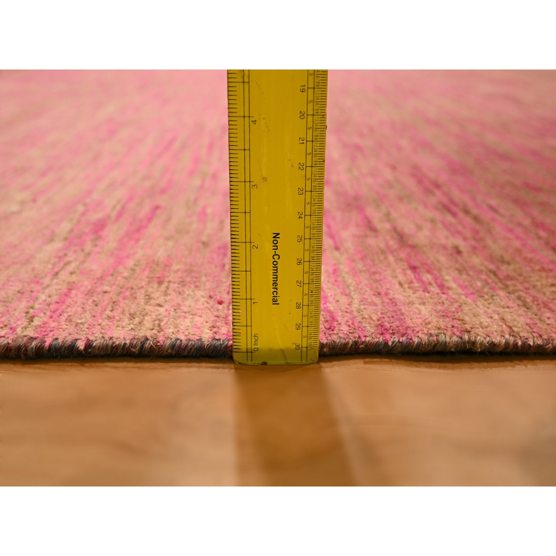 Modern-and-Contemporary-Hand-Knotted-Rug-380935