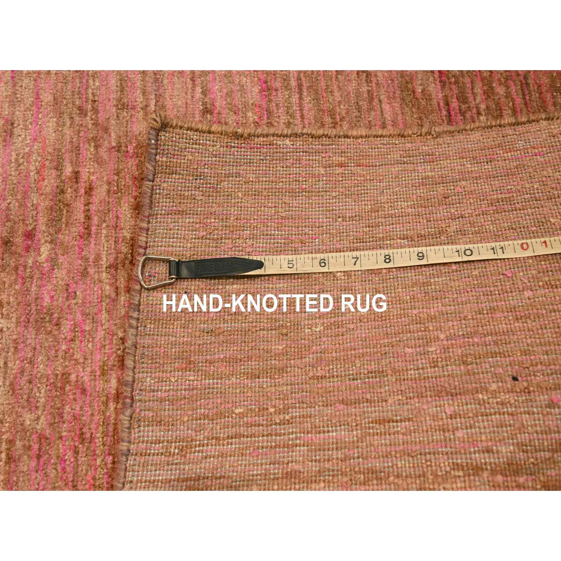 Modern-and-Contemporary-Hand-Knotted-Rug-380935