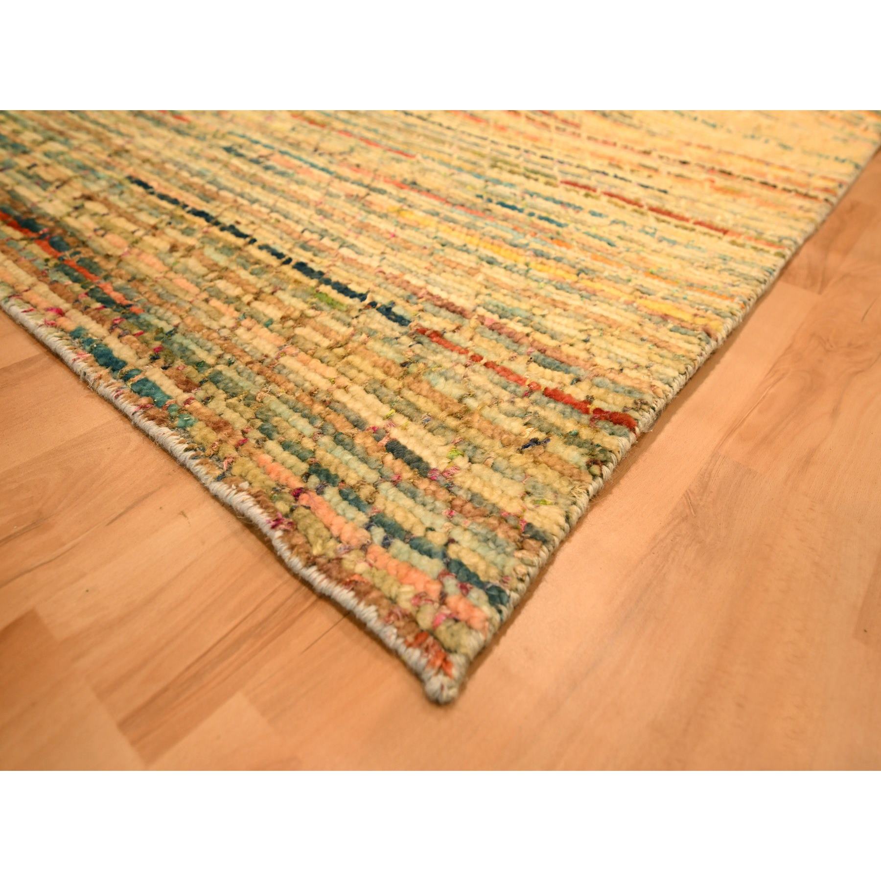 Modern-and-Contemporary-Hand-Knotted-Rug-380950