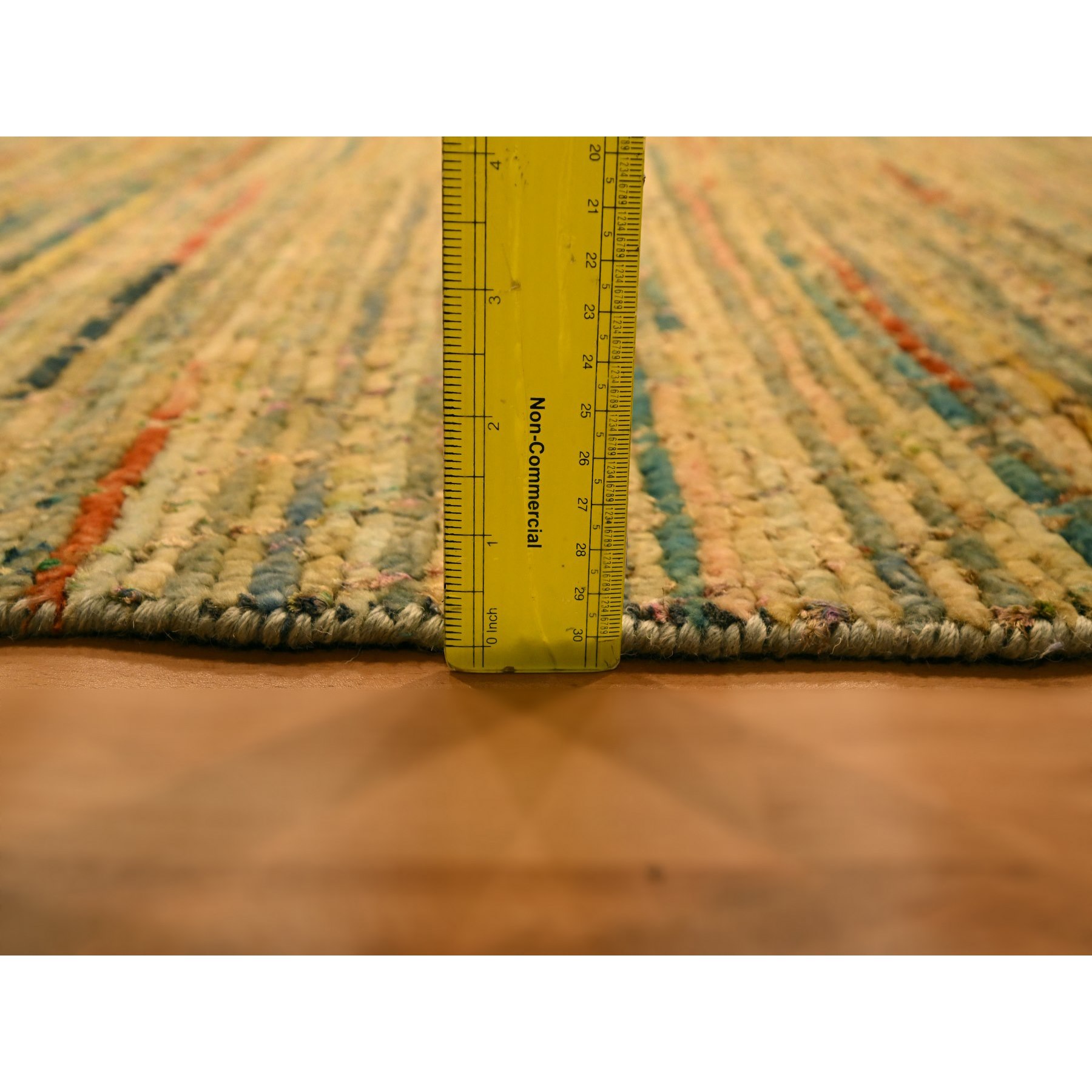 Modern-and-Contemporary-Hand-Knotted-Rug-380950