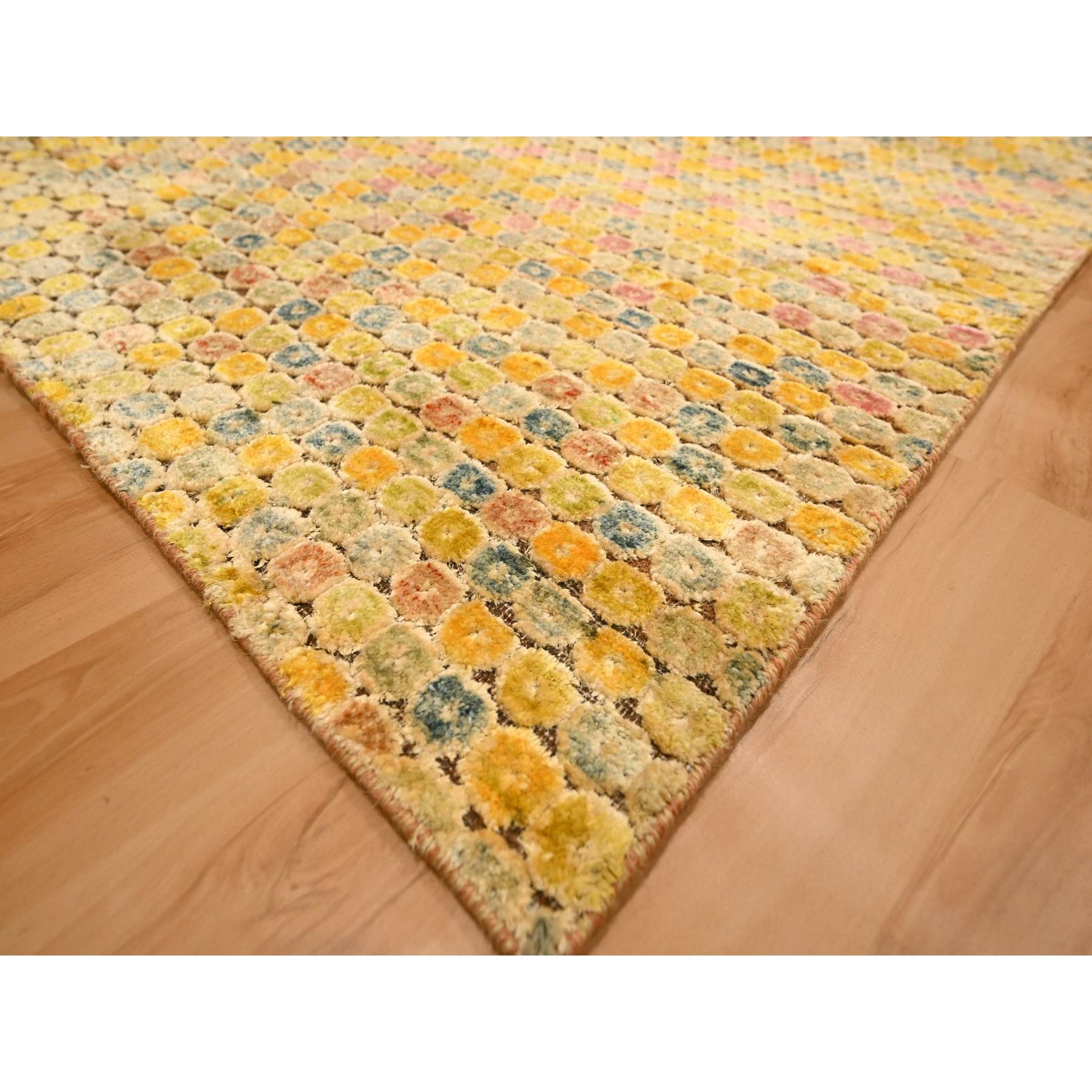 Modern-and-Contemporary-Hand-Knotted-Rug-381005