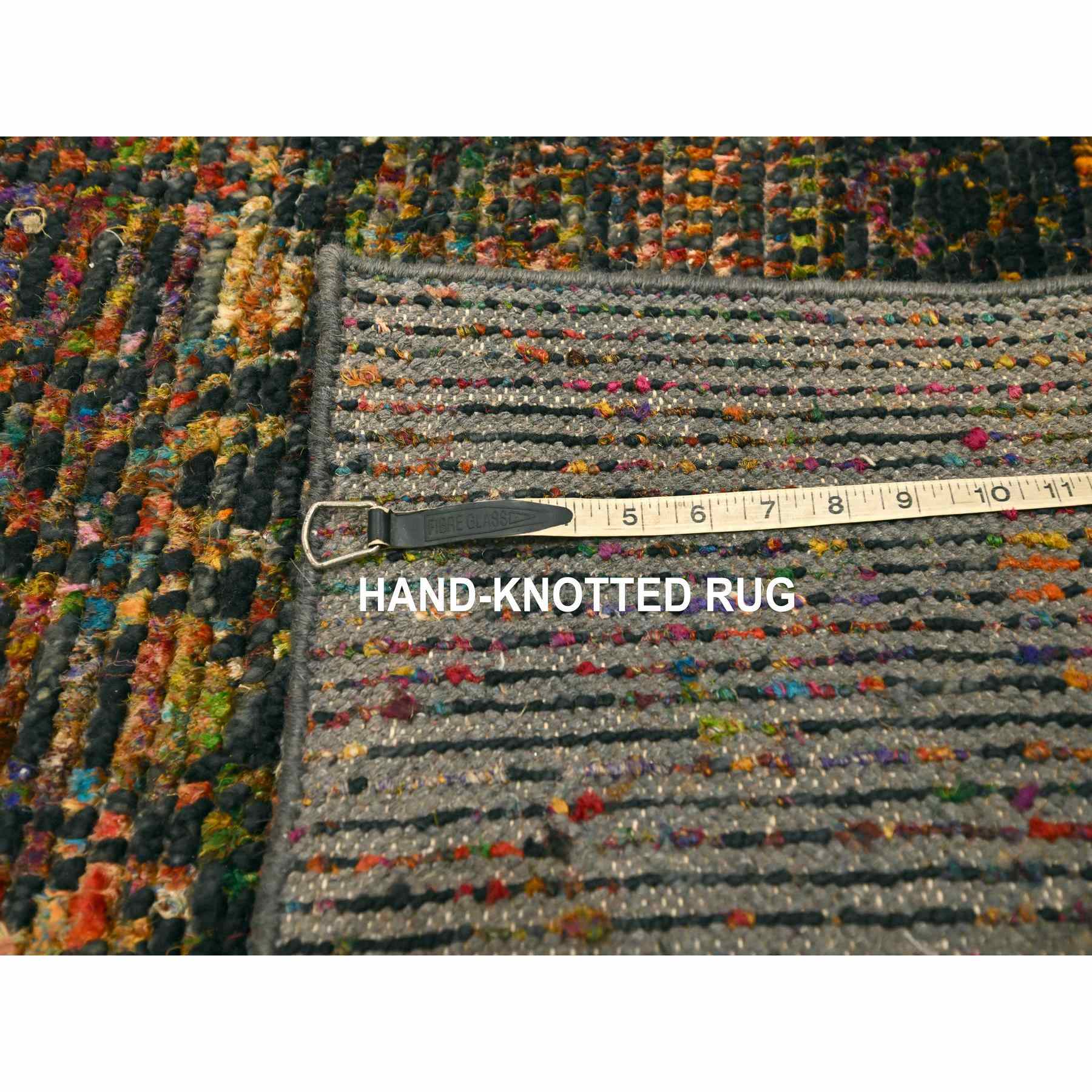 Modern-and-Contemporary-Hand-Knotted-Rug-381030