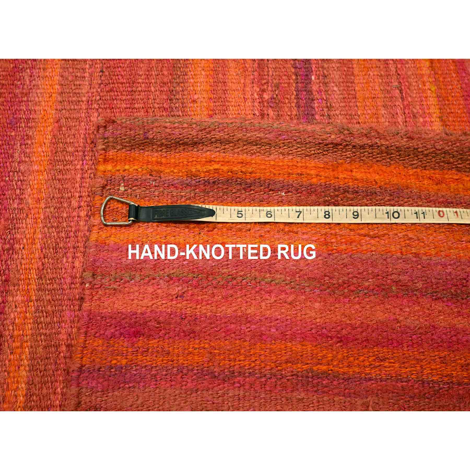 Modern-and-Contemporary-Hand-Knotted-Rug-381050