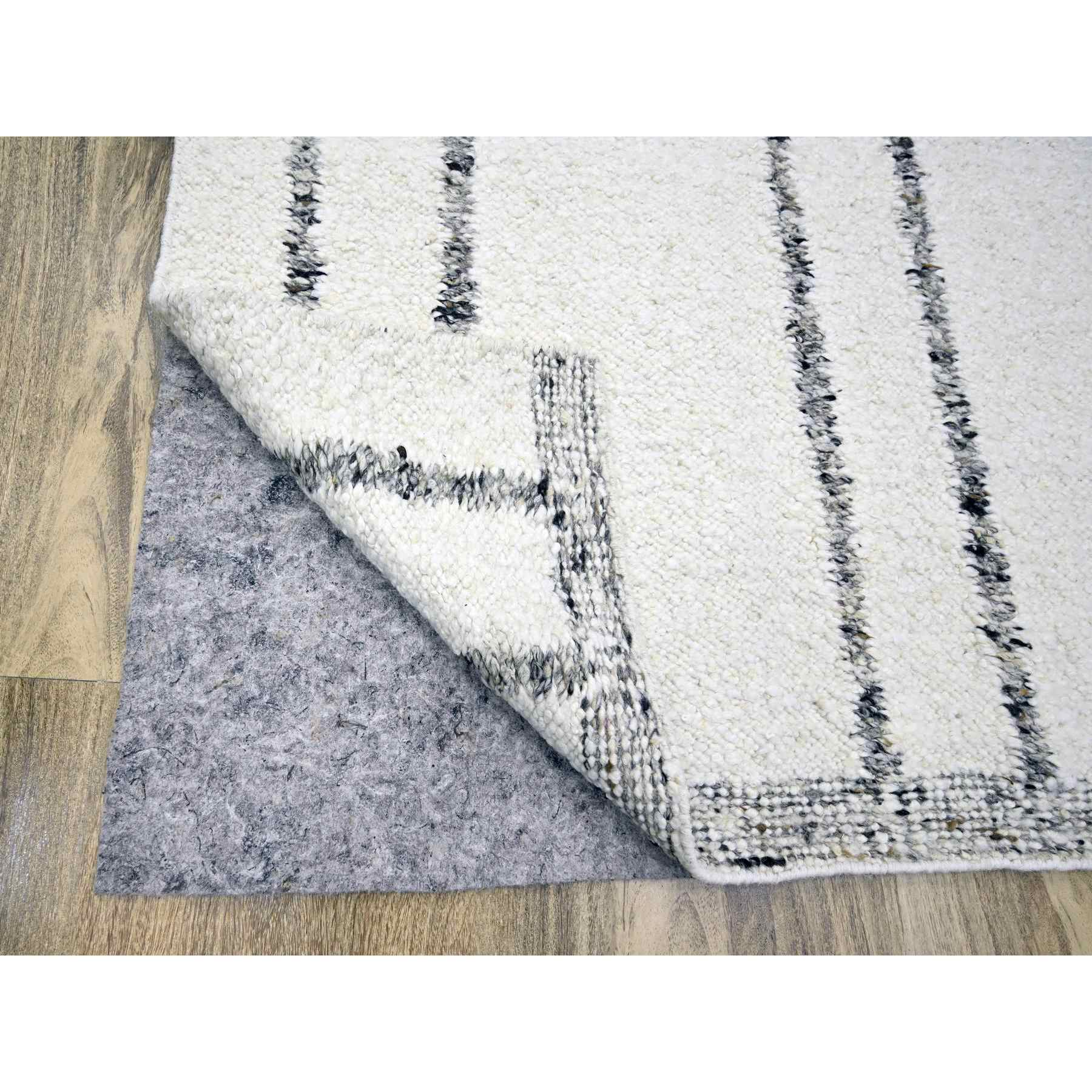 Modern-and-Contemporary-Hand-Knotted-Rug-381060