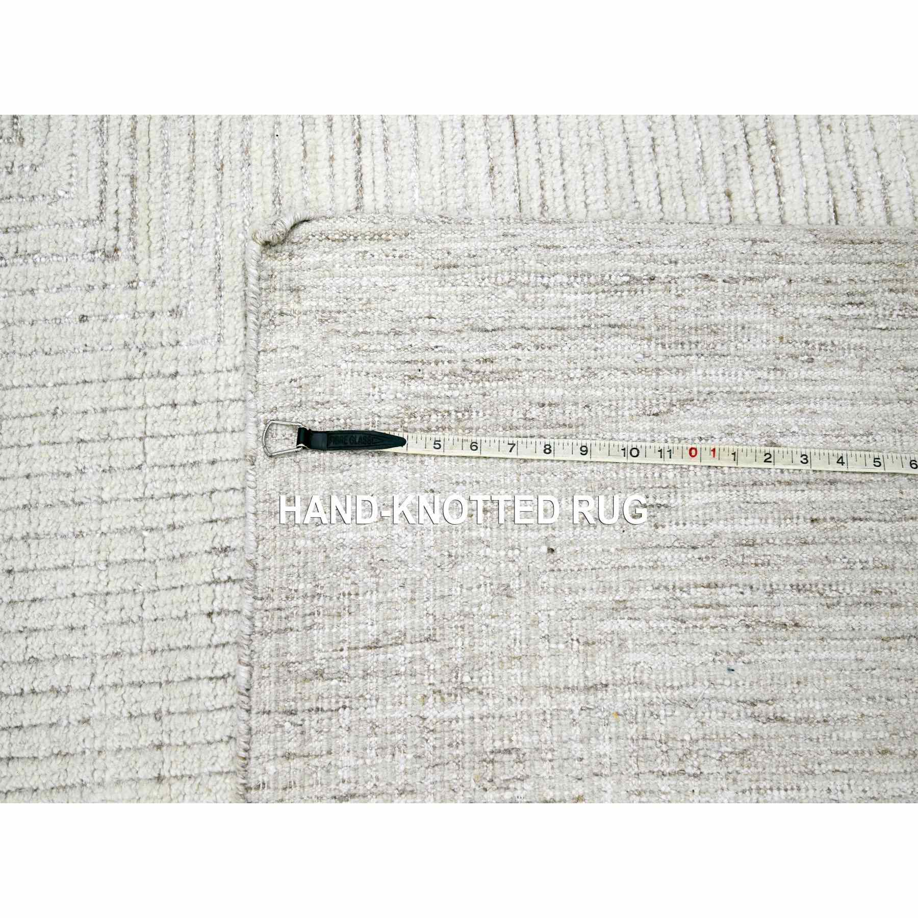Modern-and-Contemporary-Hand-Knotted-Rug-381075