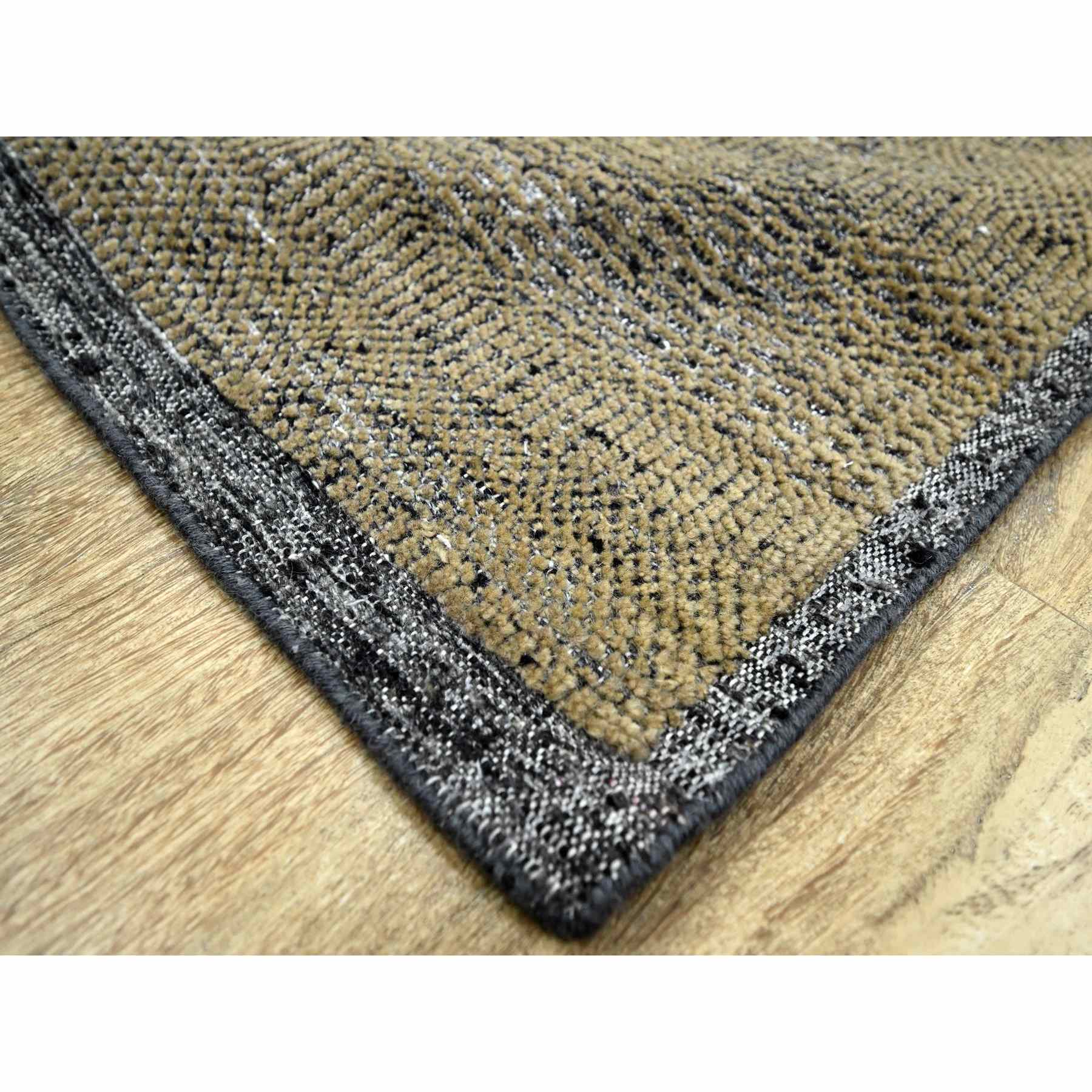 Modern-and-Contemporary-Hand-Knotted-Rug-381230