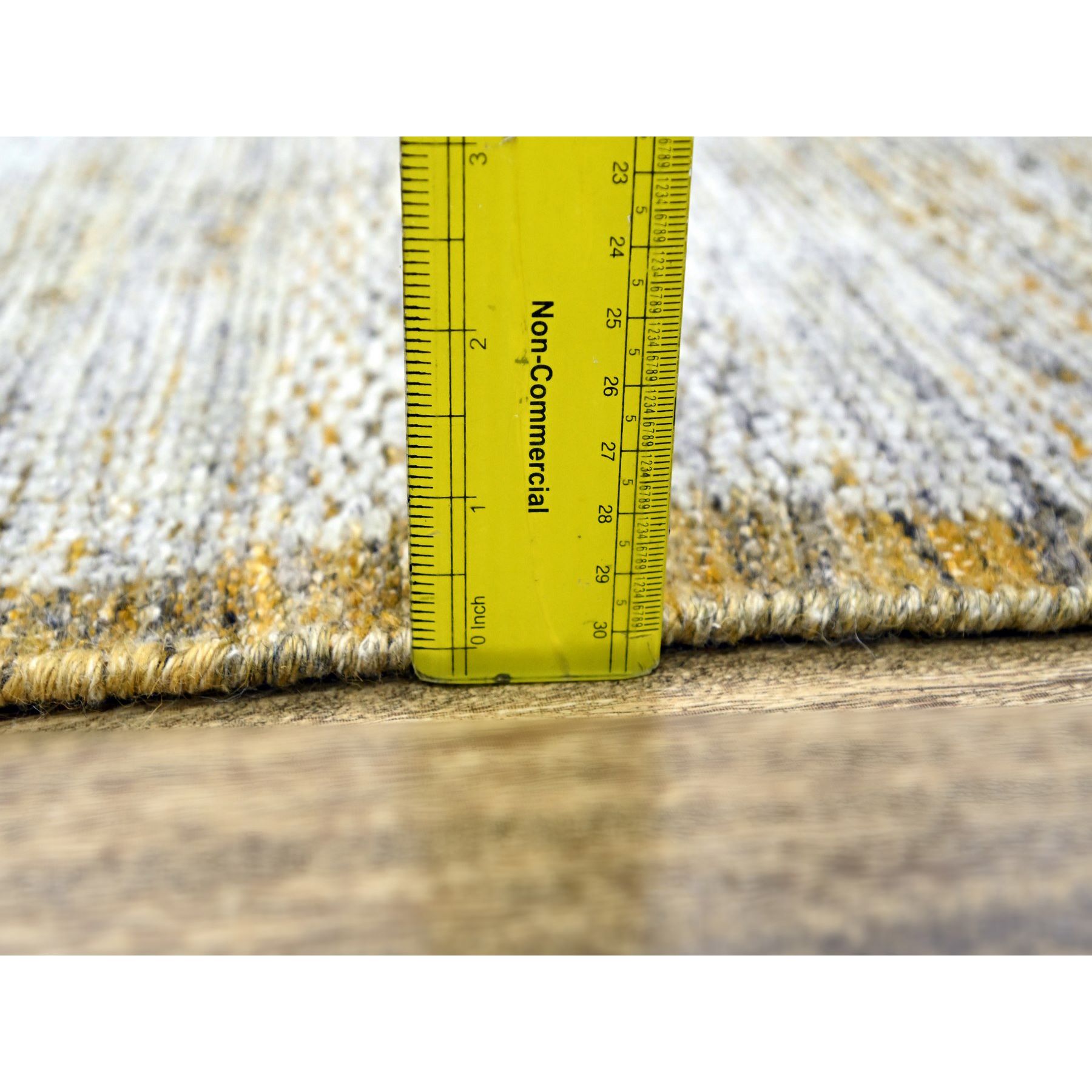 Modern-and-Contemporary-Hand-Knotted-Rug-381240