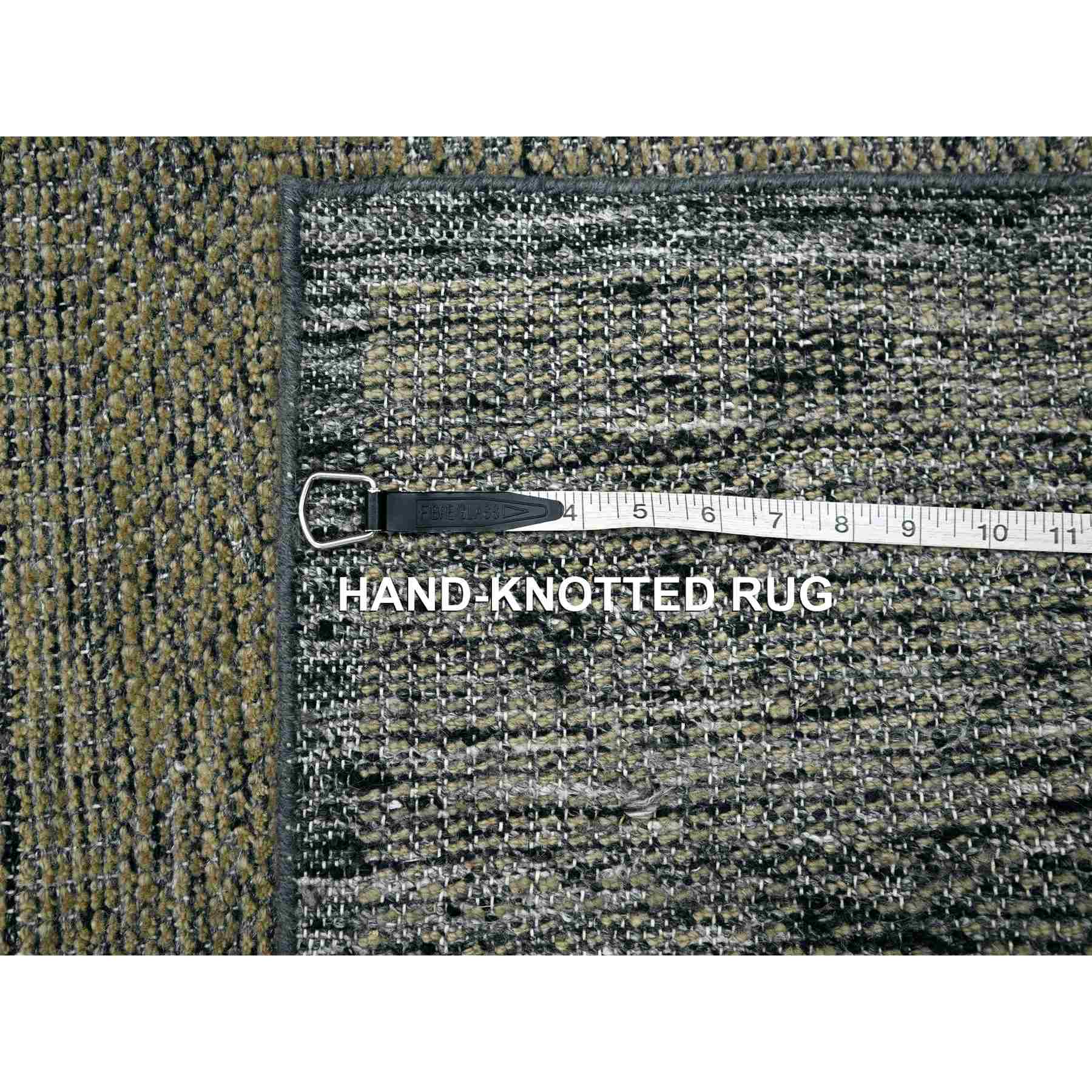 Modern-and-Contemporary-Hand-Knotted-Rug-381330