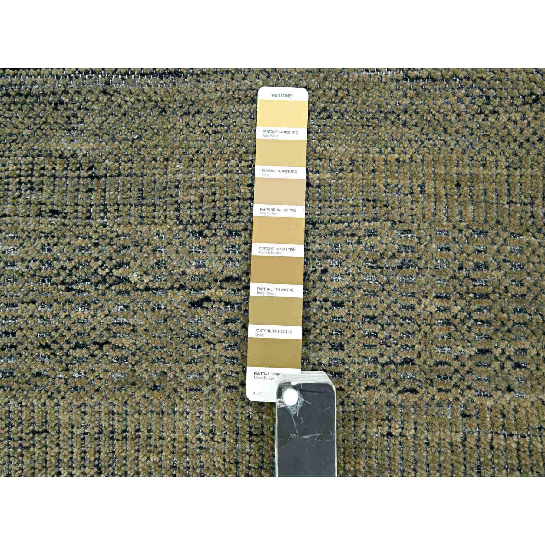Modern-and-Contemporary-Hand-Knotted-Rug-381335