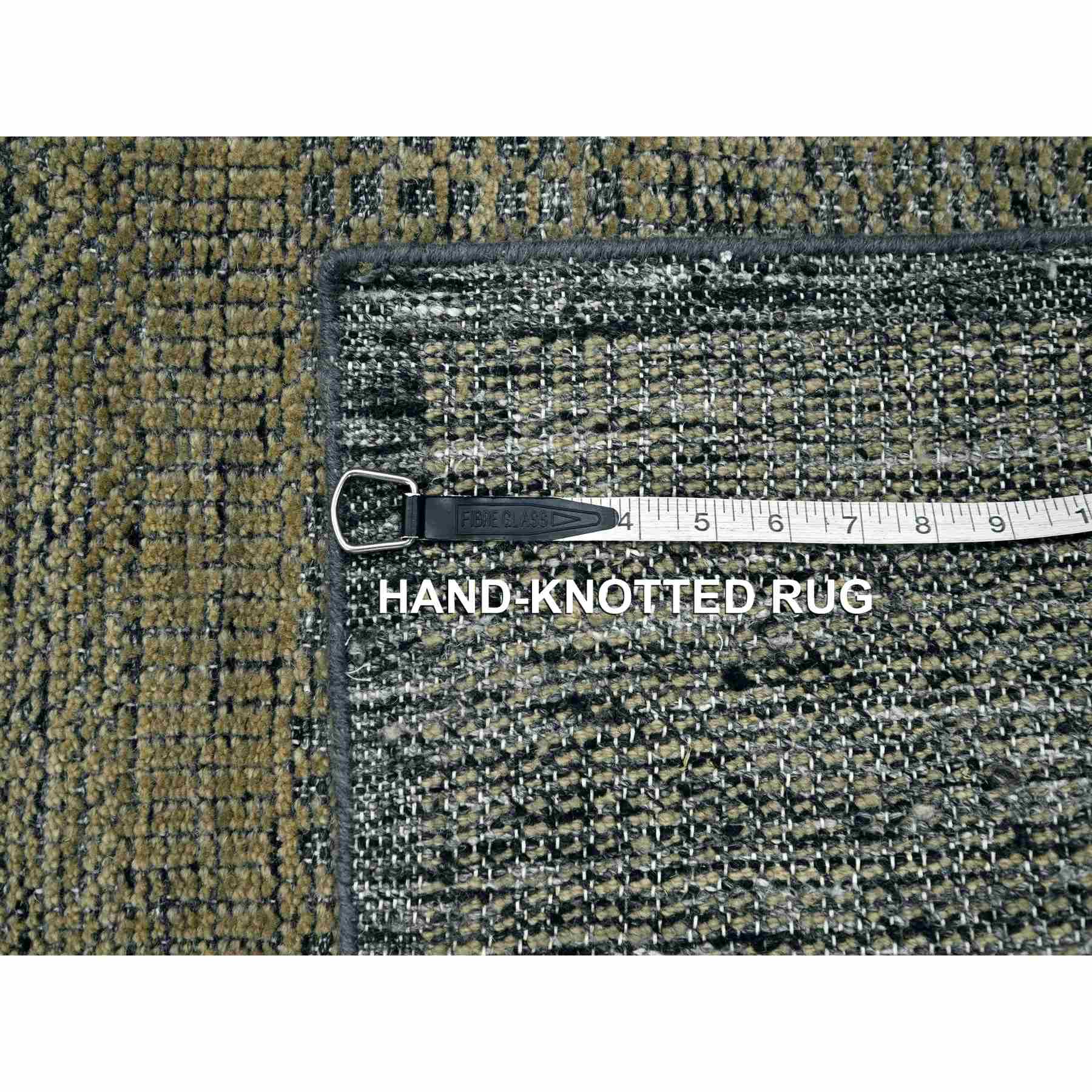 Modern-and-Contemporary-Hand-Knotted-Rug-381335