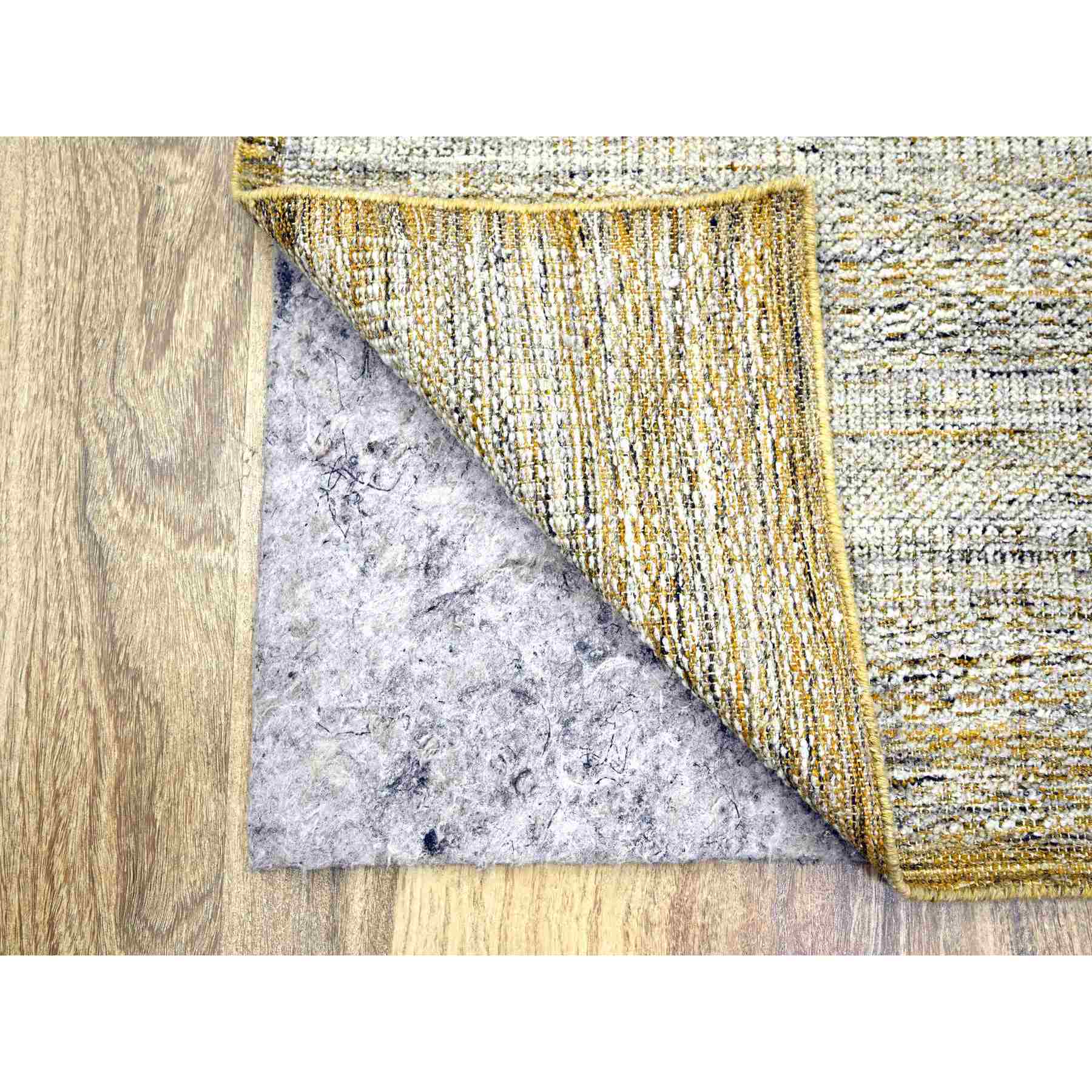Modern-and-Contemporary-Hand-Knotted-Rug-381370