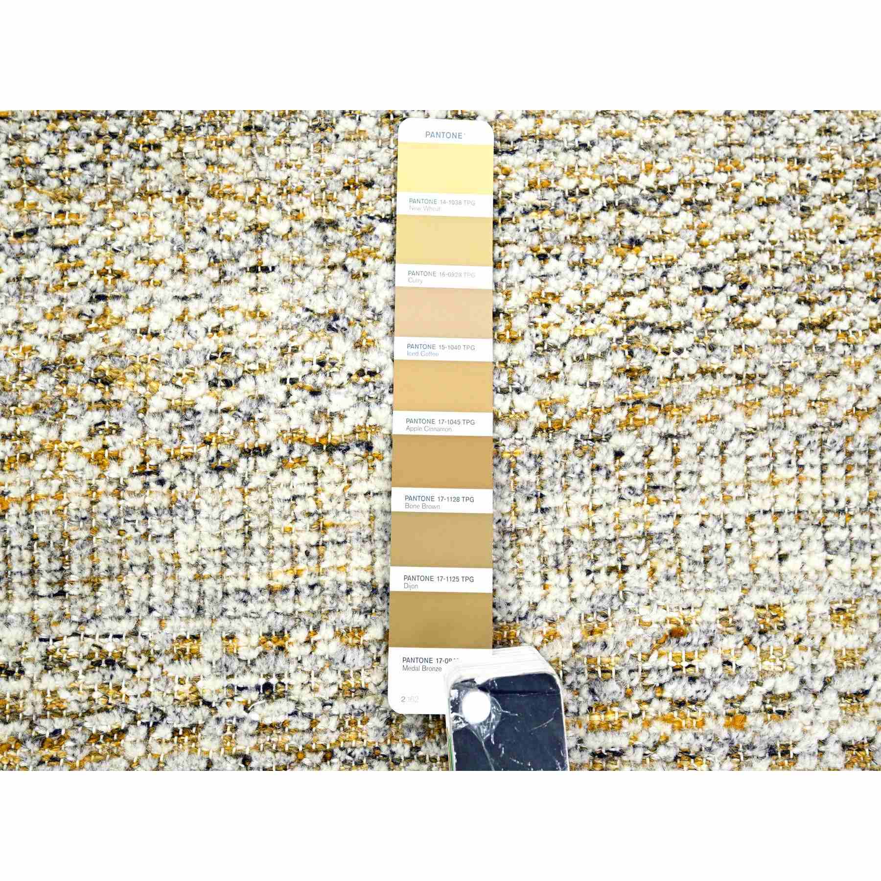 Modern-and-Contemporary-Hand-Knotted-Rug-381375