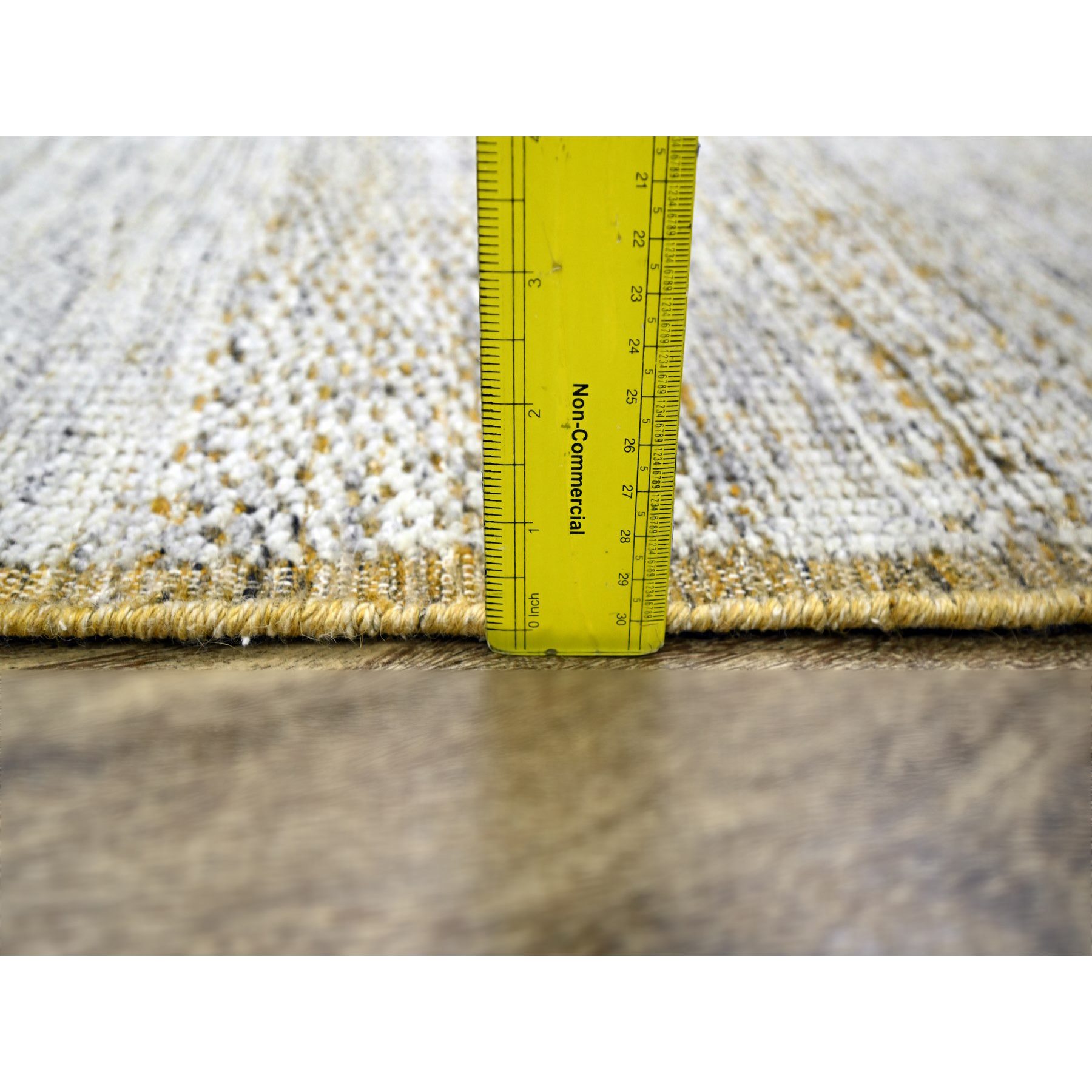Modern-and-Contemporary-Hand-Knotted-Rug-381375