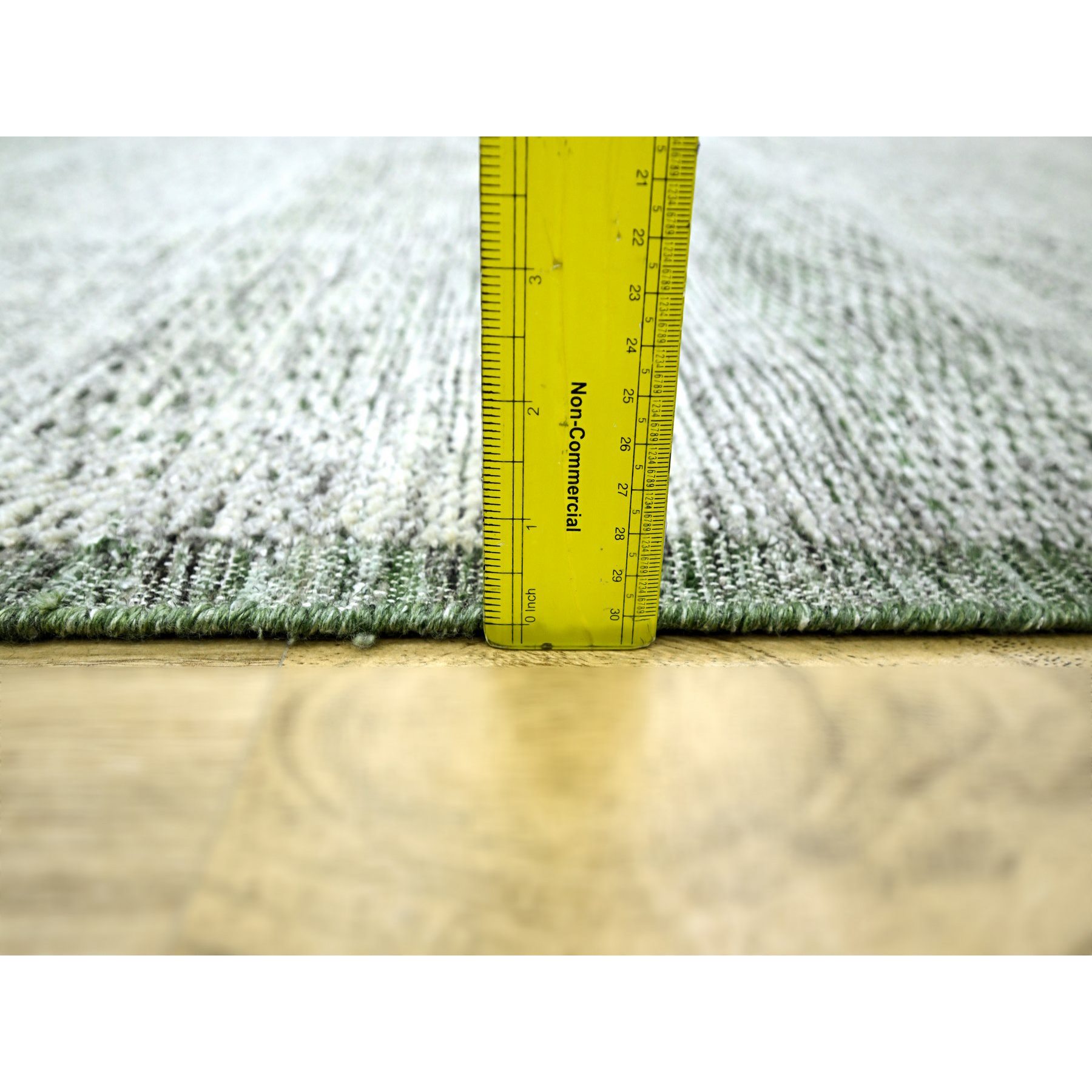 Modern-and-Contemporary-Hand-Knotted-Rug-381385