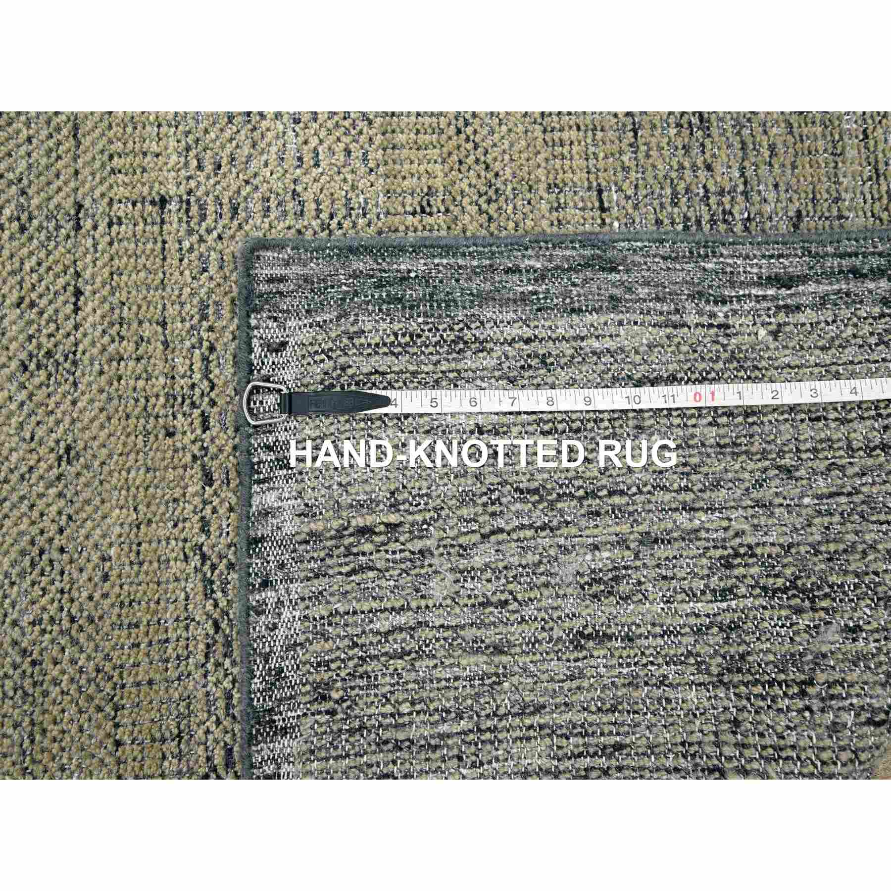 Modern-and-Contemporary-Hand-Knotted-Rug-381415
