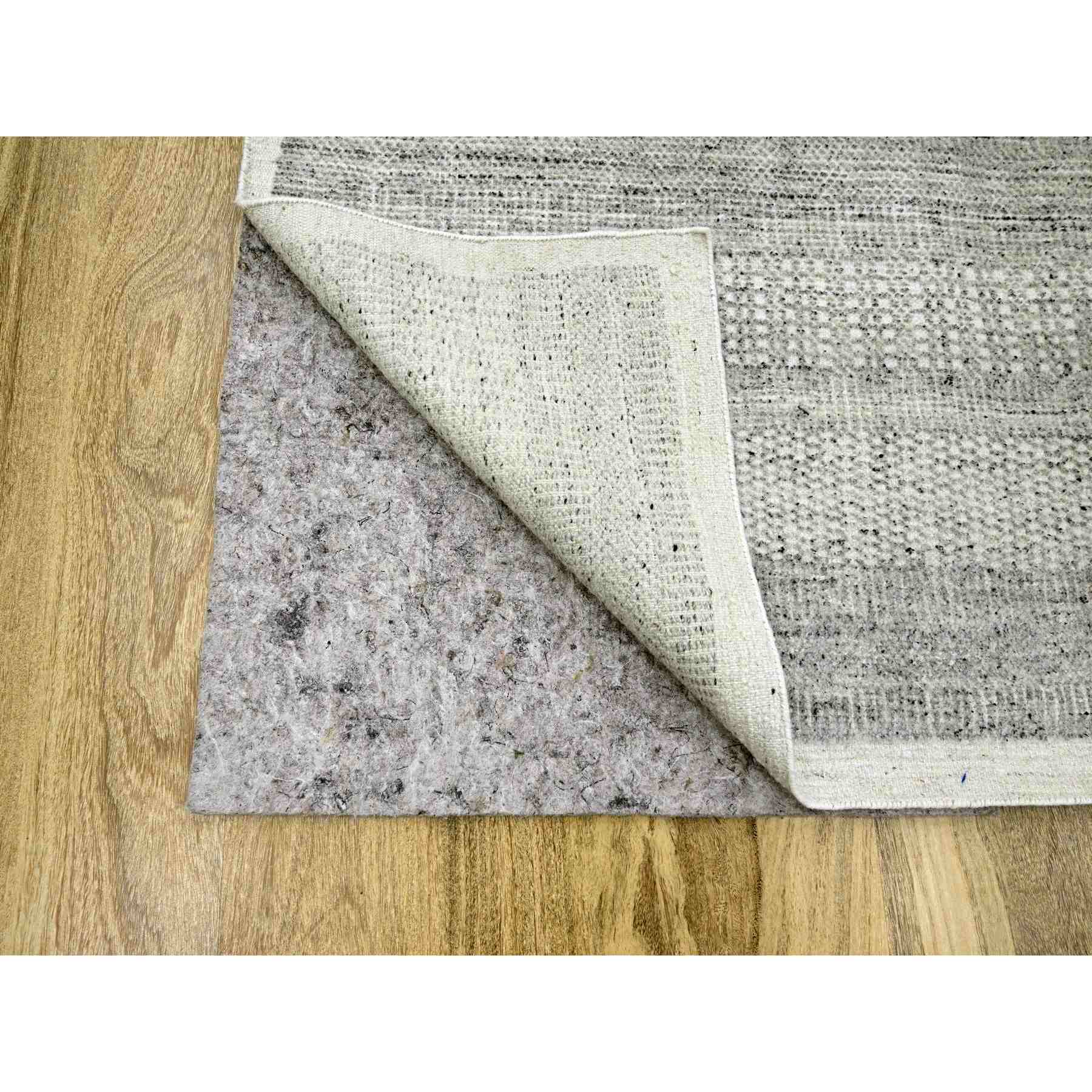 Modern-and-Contemporary-Hand-Knotted-Rug-381520