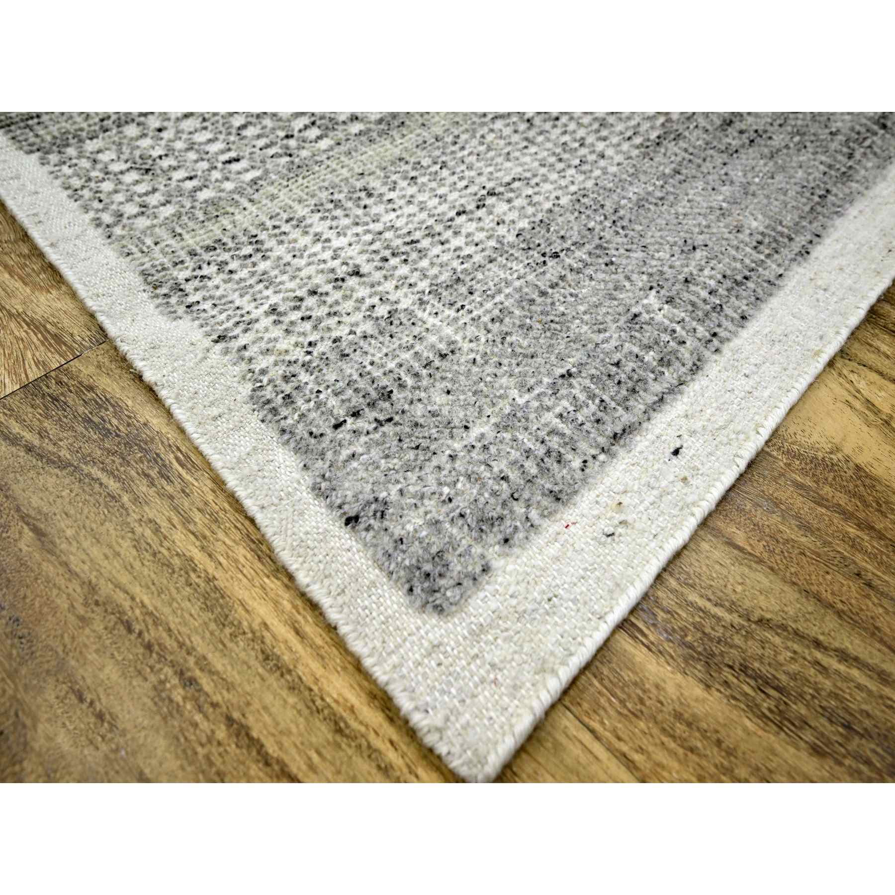 Modern-and-Contemporary-Hand-Knotted-Rug-381520