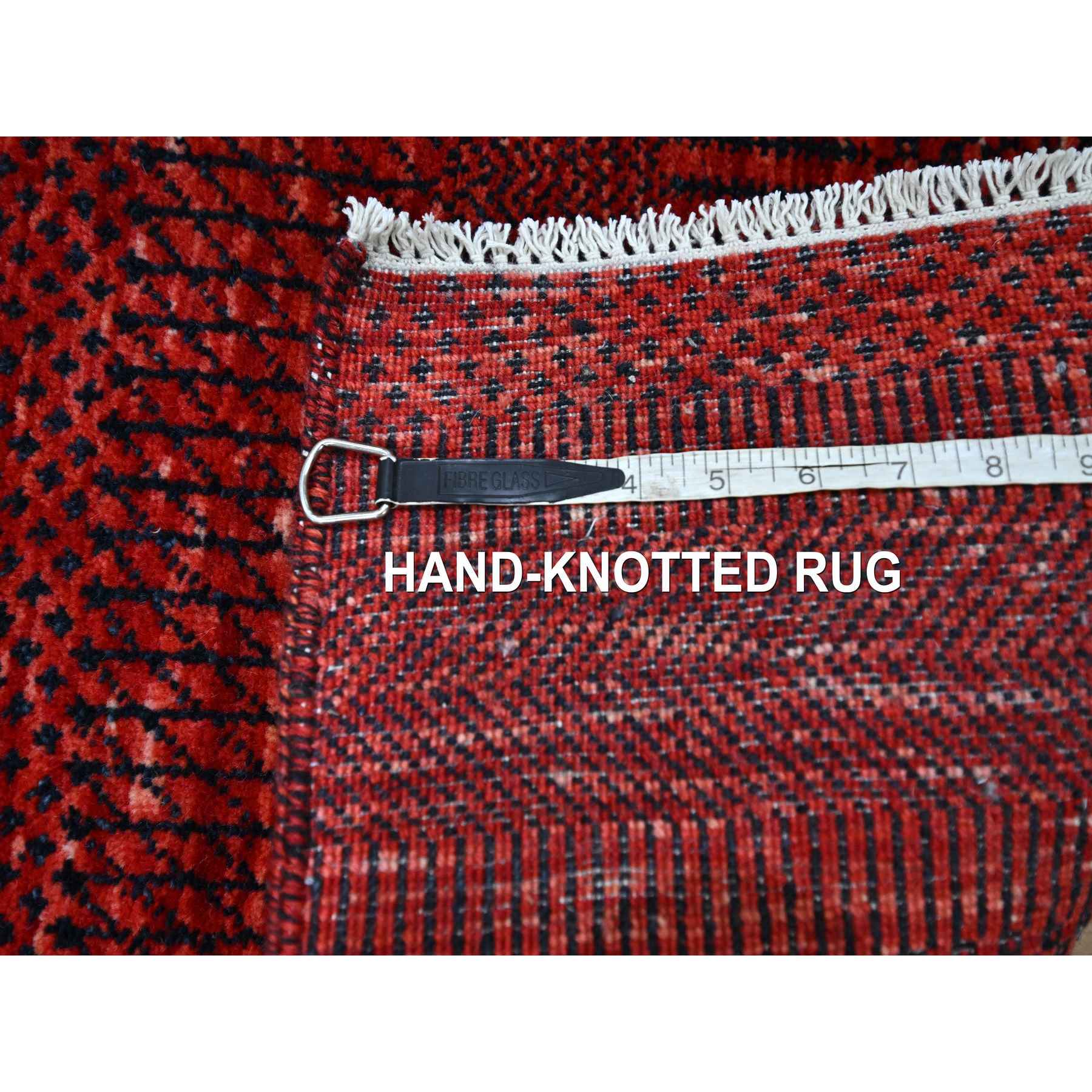 Modern-and-Contemporary-Hand-Knotted-Rug-381590