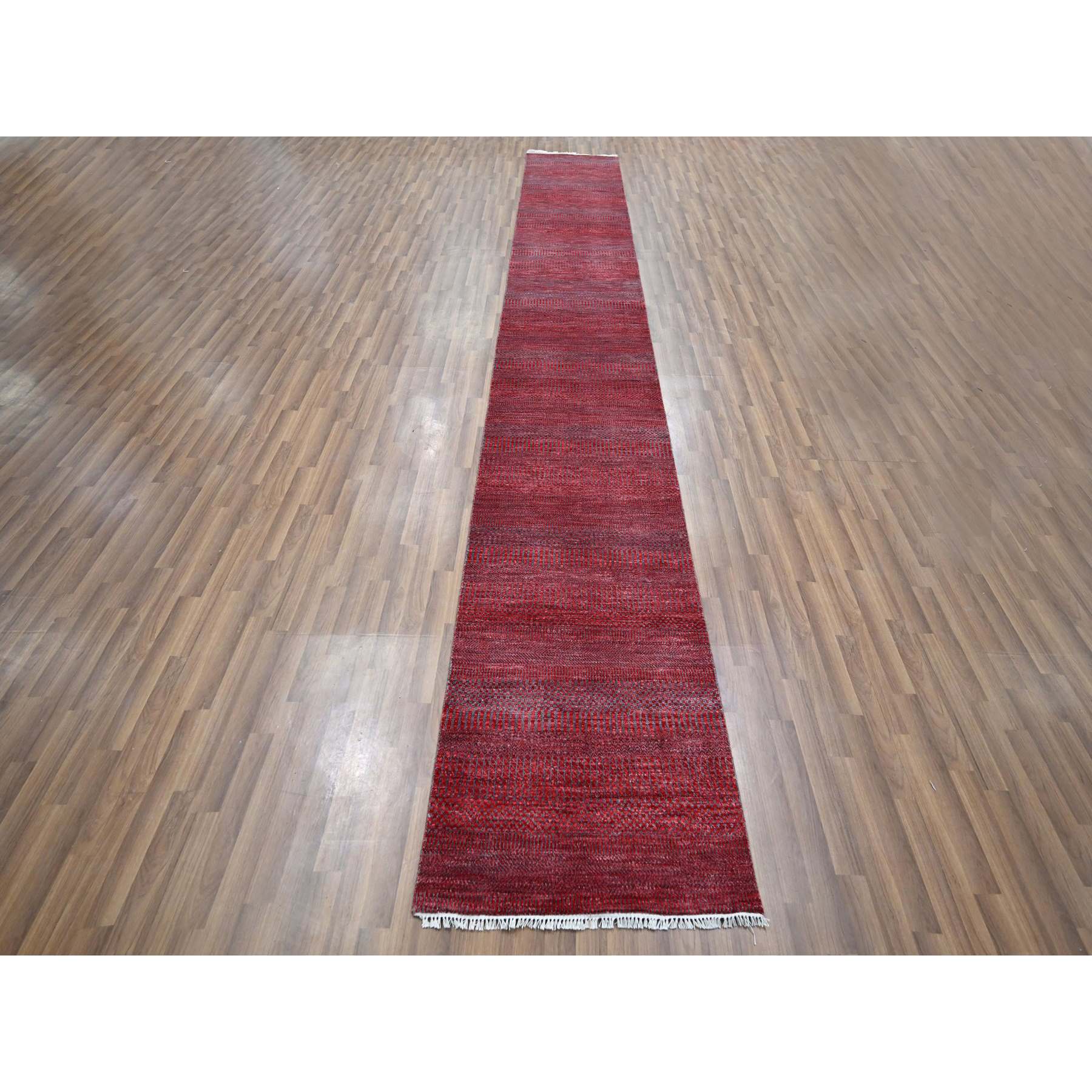 Modern-and-Contemporary-Hand-Knotted-Rug-381600