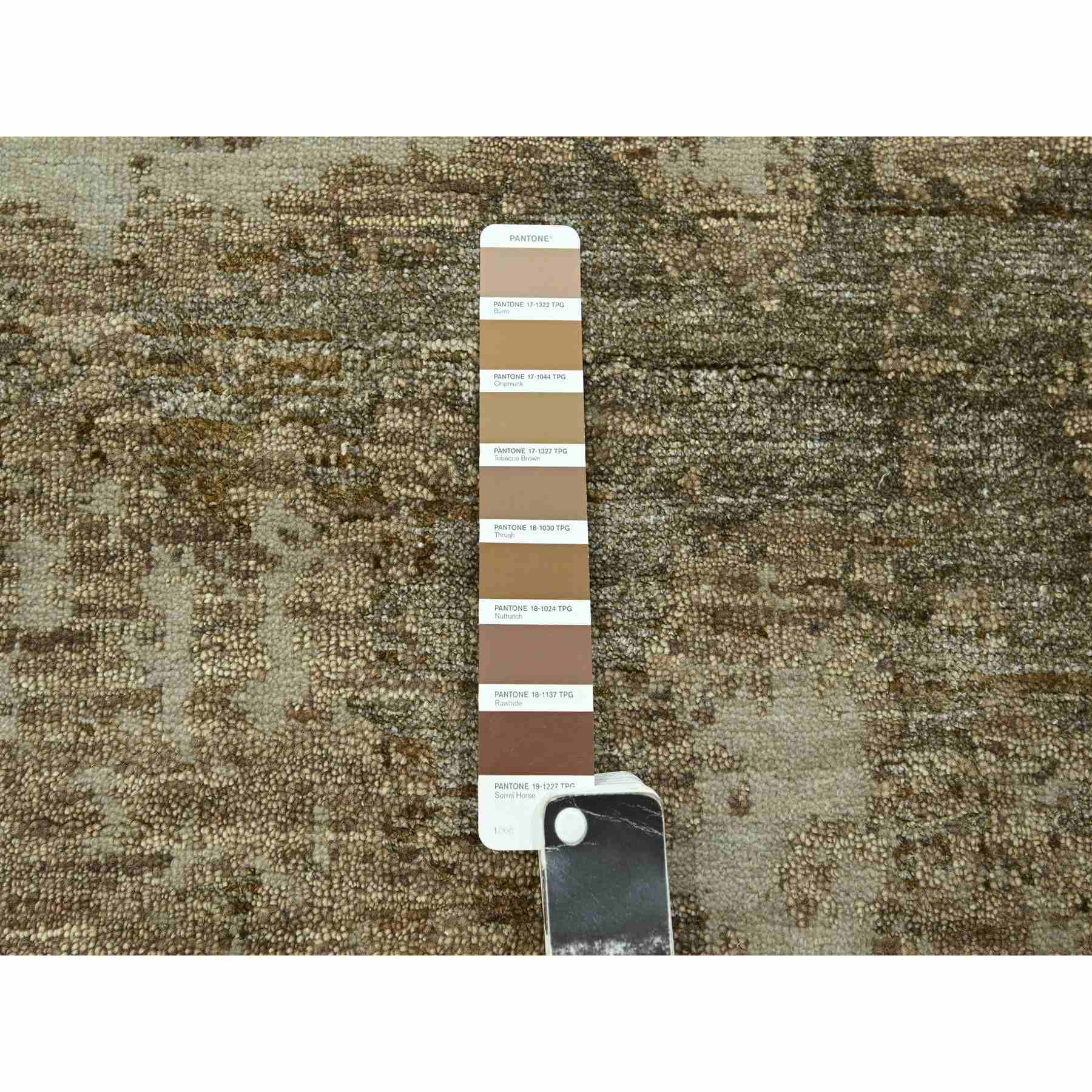 Modern-and-Contemporary-Hand-Knotted-Rug-381695