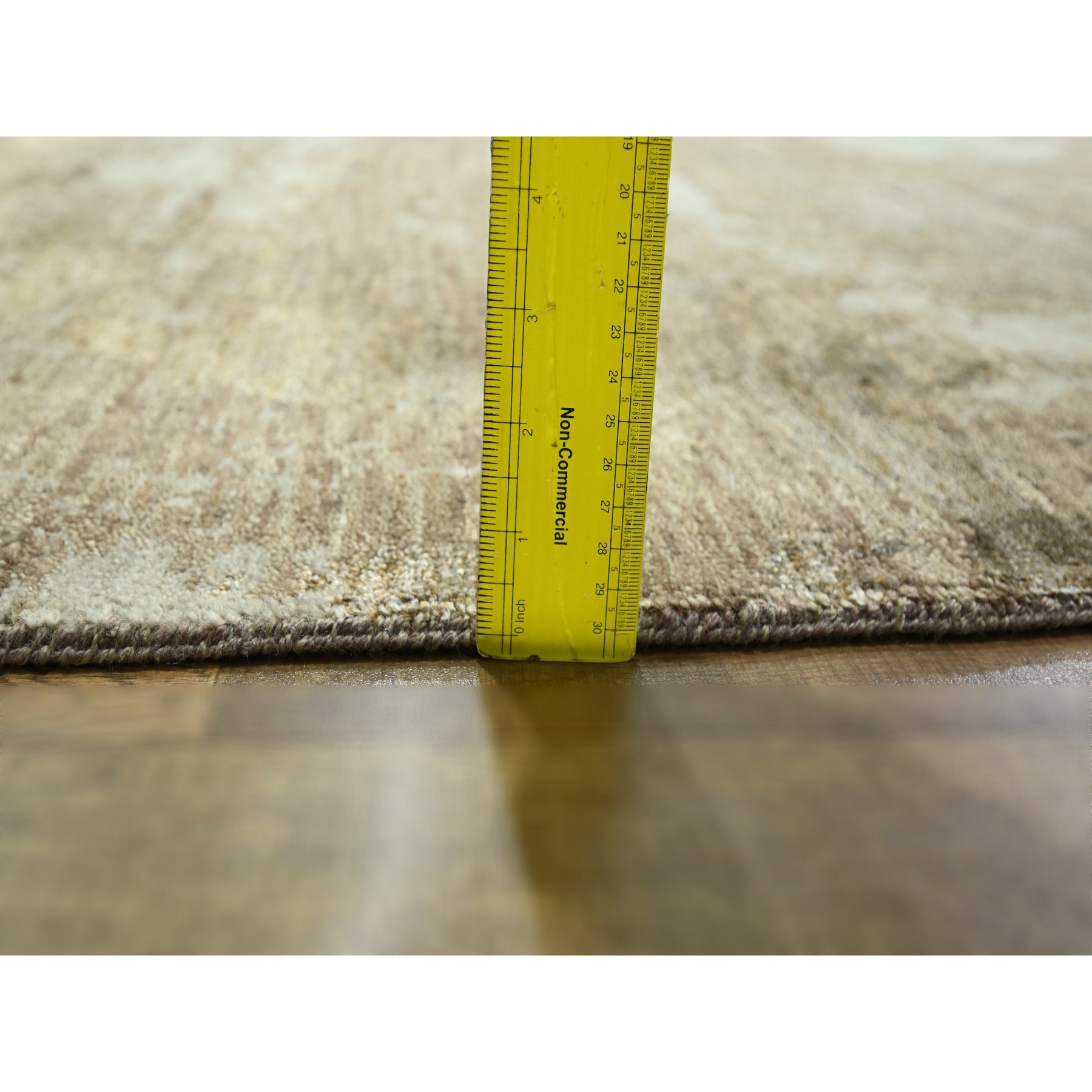 Modern-and-Contemporary-Hand-Knotted-Rug-381695