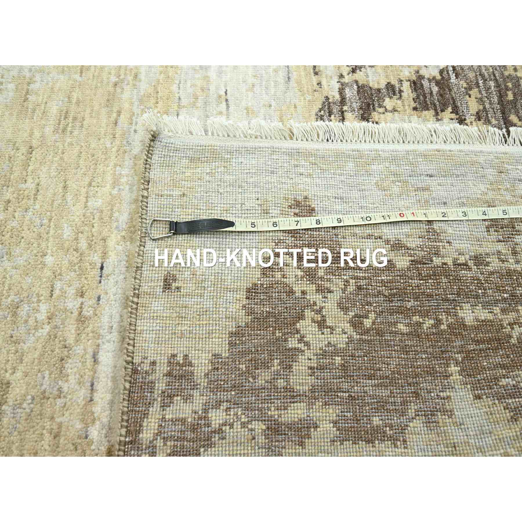 Modern-and-Contemporary-Hand-Knotted-Rug-381700
